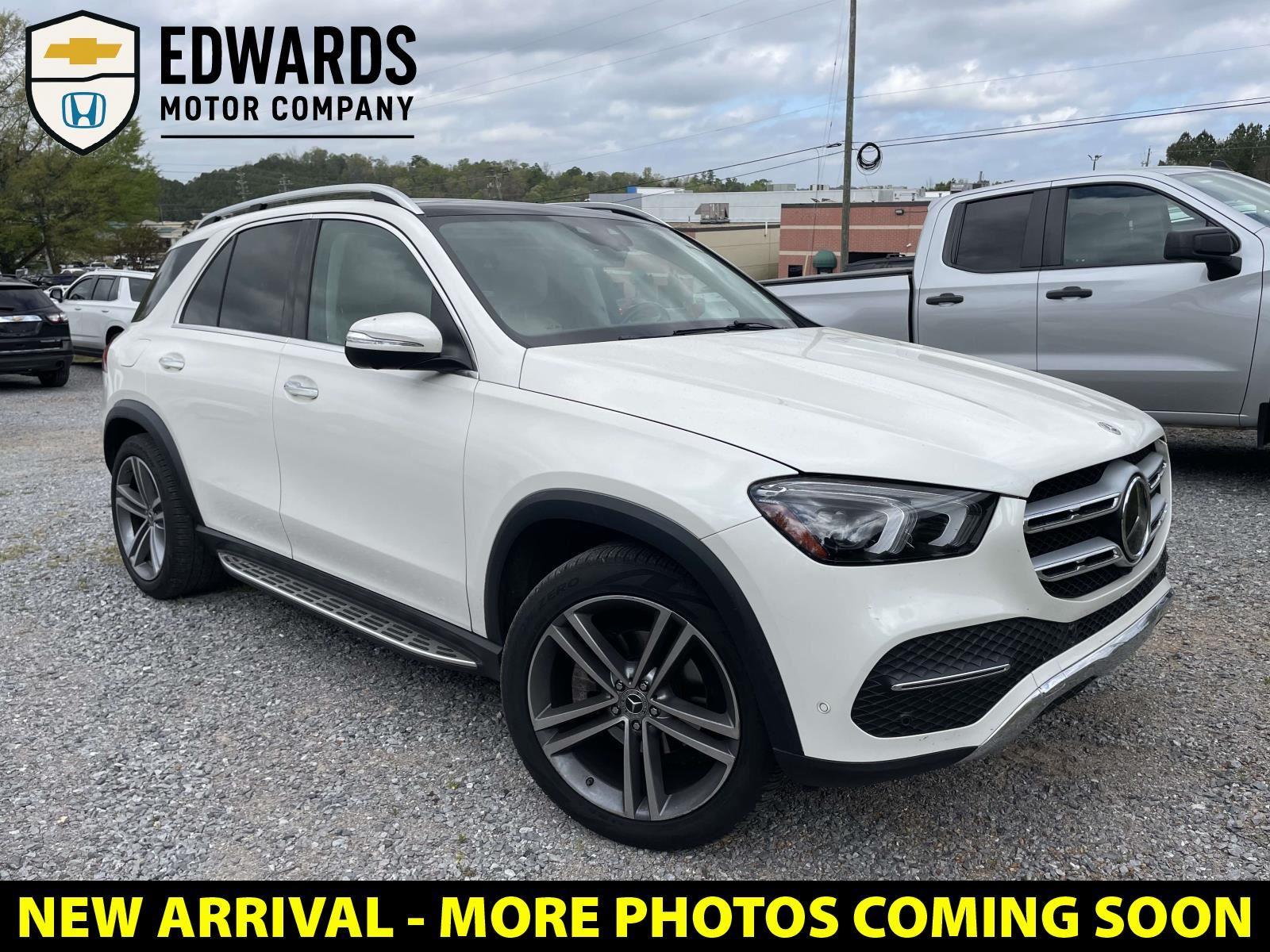 MANUFAKTUR Diamond White Bright 2022 Mercedes-Benz GLE 350 4MATIC SUV / Crossover All-Wheel Drive Automatic