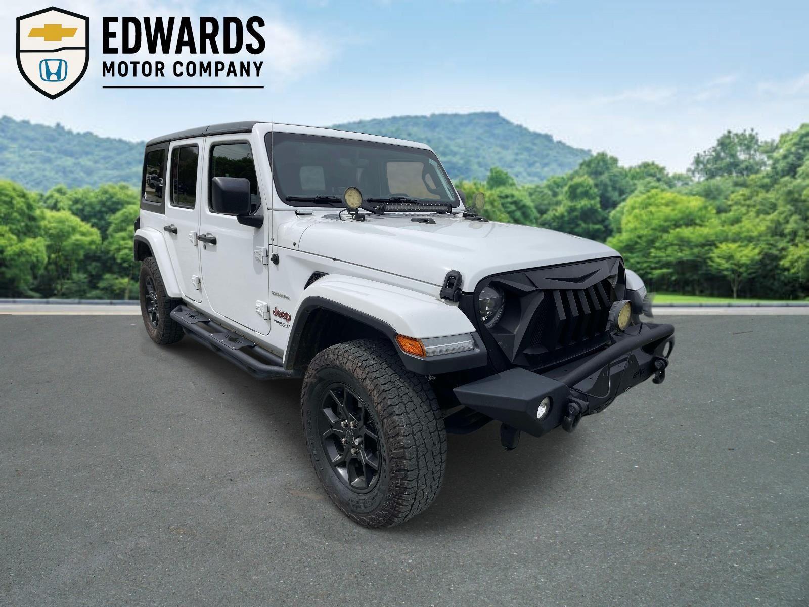 Bright White Clearcoat 2019 Jeep Wrangler Unlimited Sahara 4WD SUV / Crossover Four-Wheel Drive 8-Speed Automatic