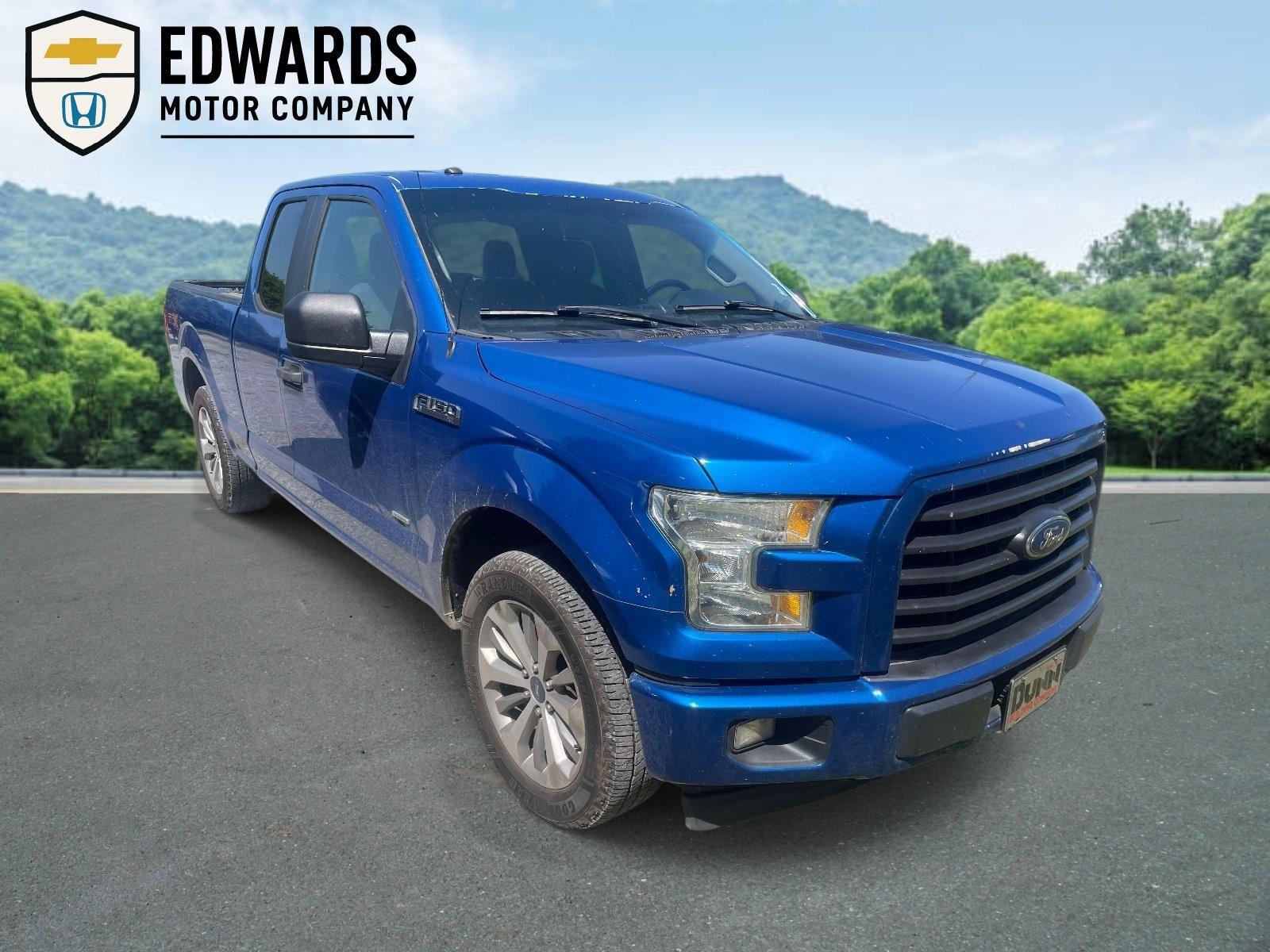 Lightning Blue 2017 Ford F-150 XL SuperCab Pickup Truck 4X2 6-Speed Automatic