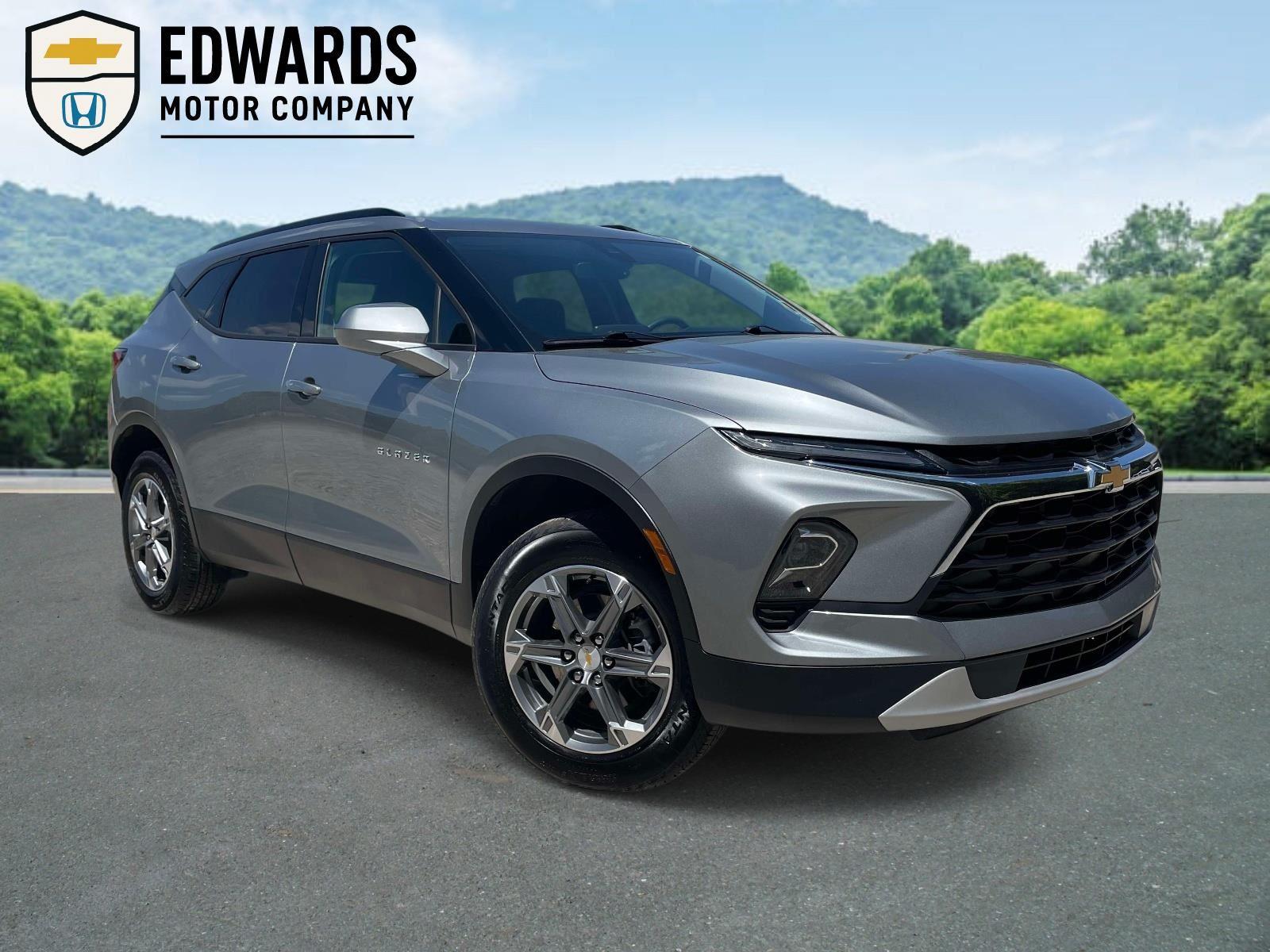 Sterling Gray Metallic 2024 Chevrolet Blazer 2LT FWD SUV / Crossover Front-Wheel Drive 9-Speed Automatic