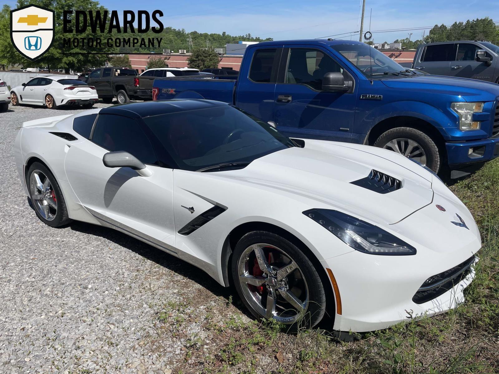 Arctic White 2014 Chevrolet Corvette Stingray 3LT Coupe RWD Coupe Rear-Wheel Drive 6-Speed Automatic
