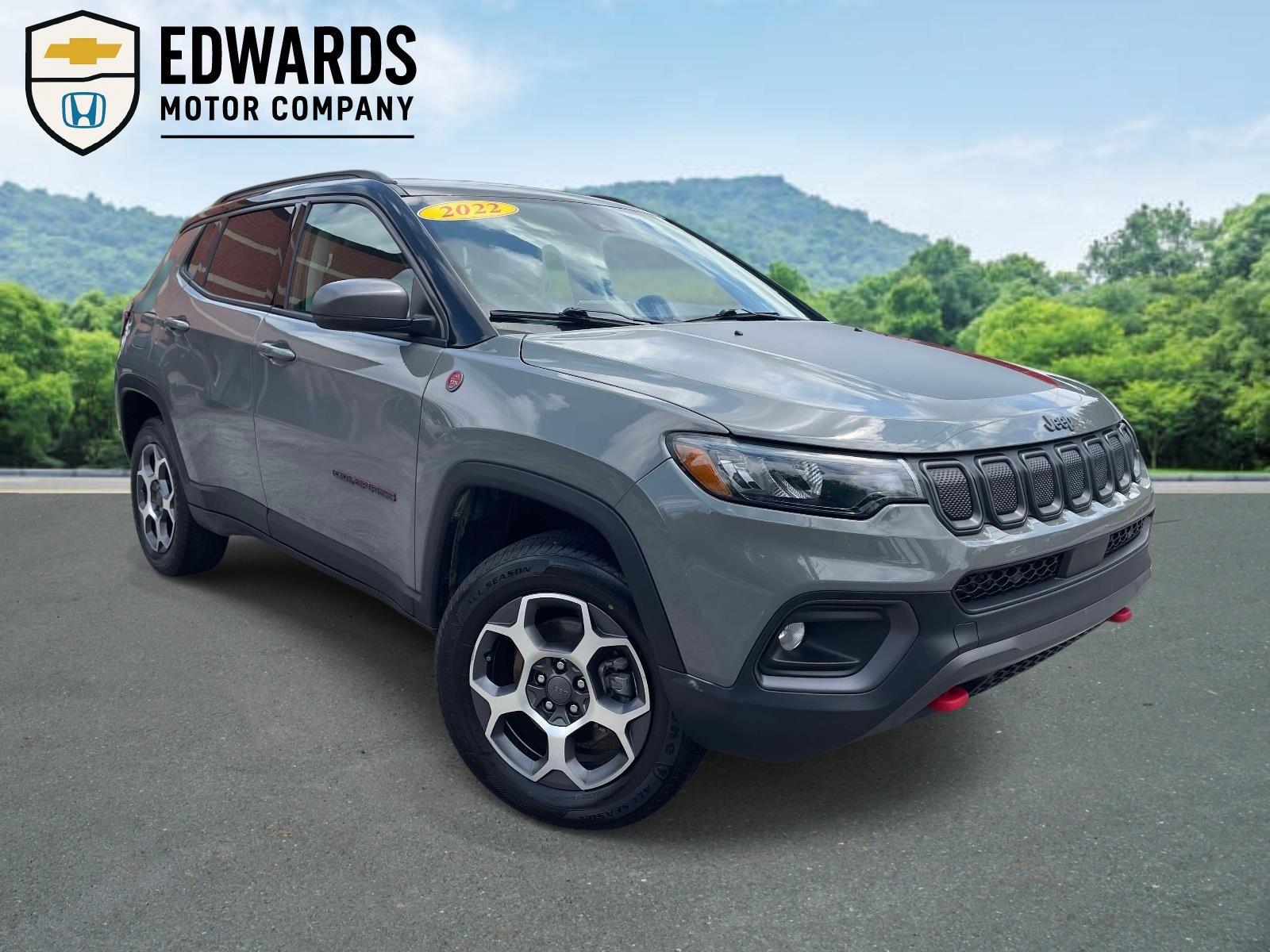 Sting-Gray Clearcoat 2022 Jeep Compass SUV / Crossover Four-Wheel Drive 9-Speed Automatic