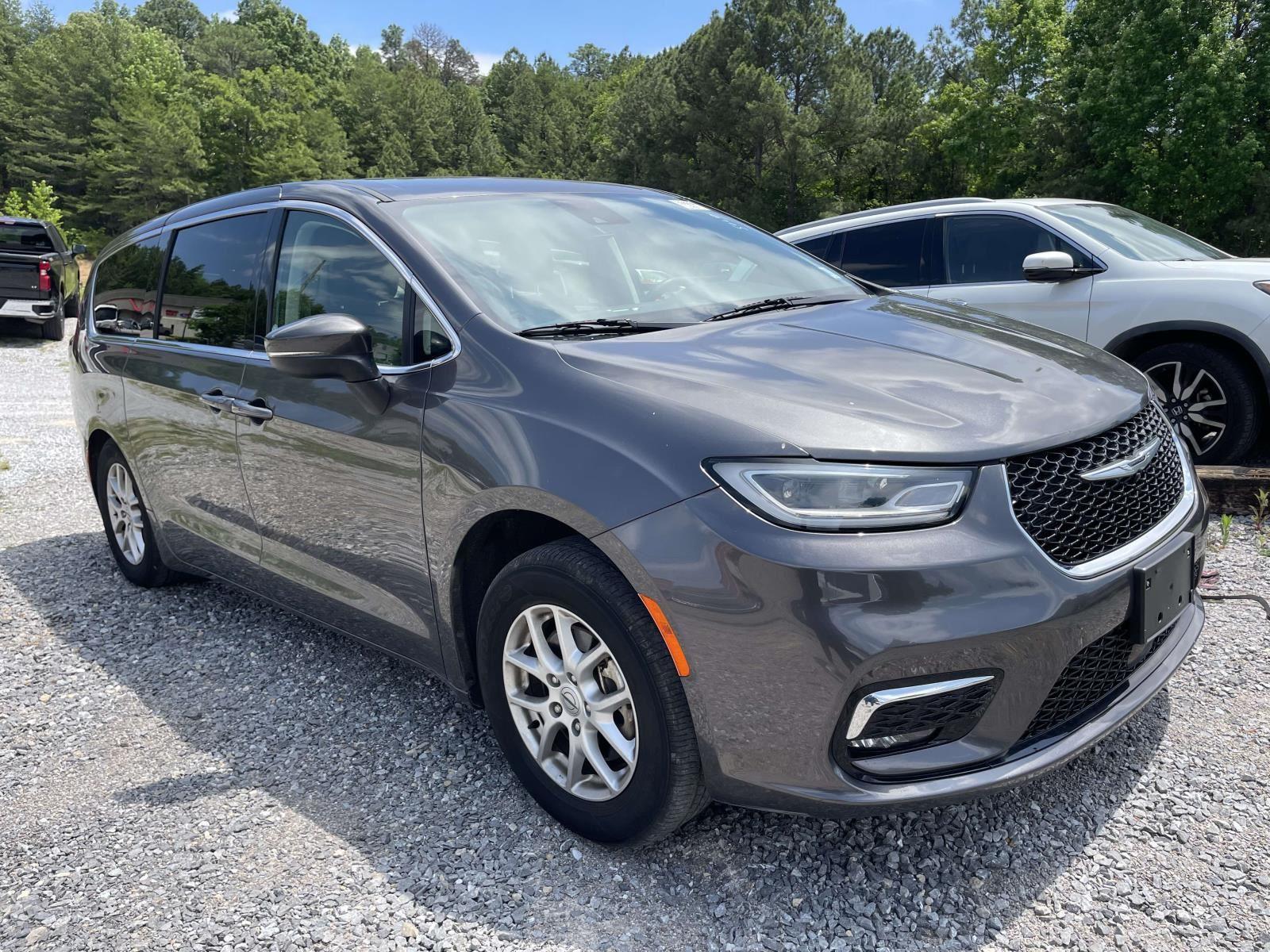 Gray (Granite Crystal Metallic Clearcoat) 2023 Chrysler Pacifica Touring L FWD Minivan Front-Wheel Drive 9-Speed Automatic