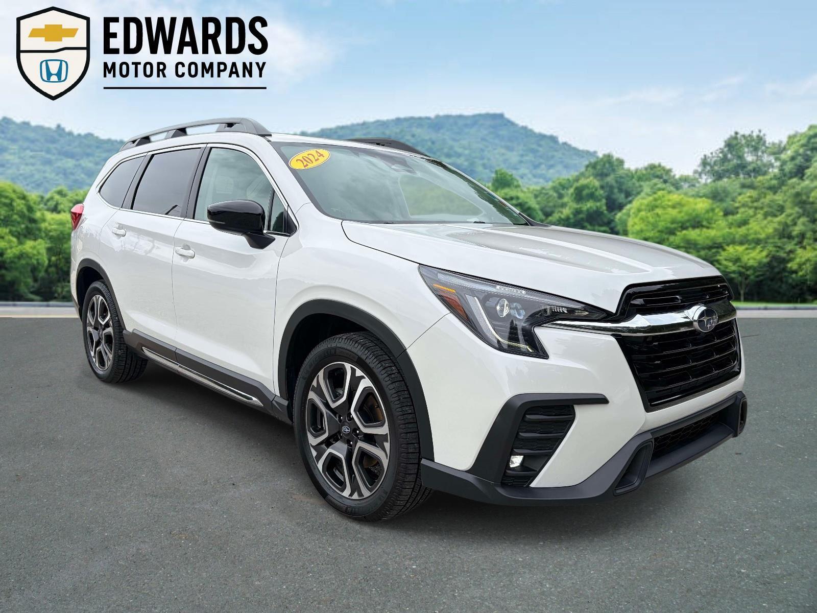 Crystal White Pearl 2024 Subaru Ascent Limited 7-Passenger AWD SUV / Crossover All-Wheel Drive Continuously Variable Transmission