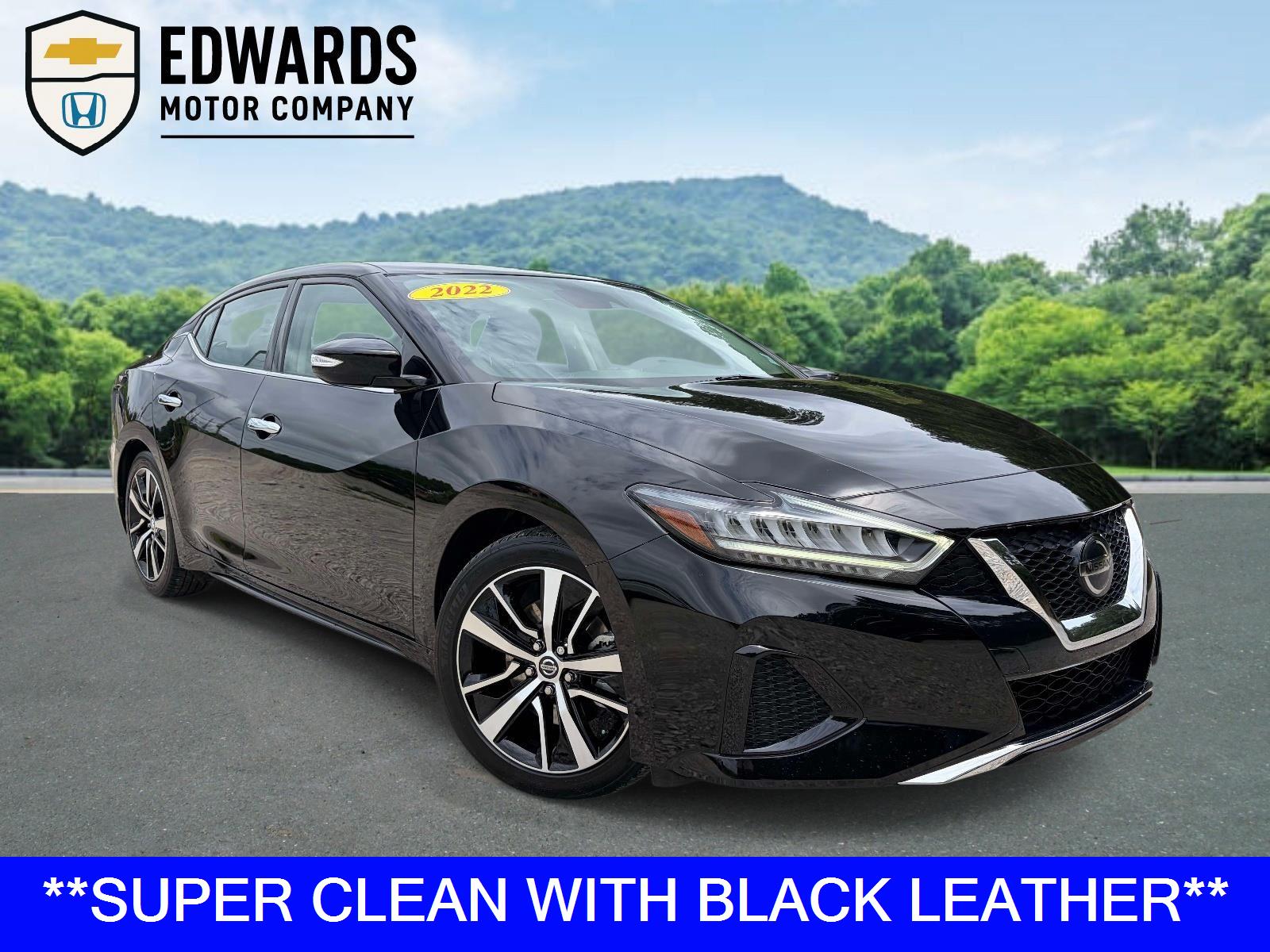 Super Black 2022 Nissan Maxima SV FWD Sedan Front-Wheel Drive Continuously Variable Transmission