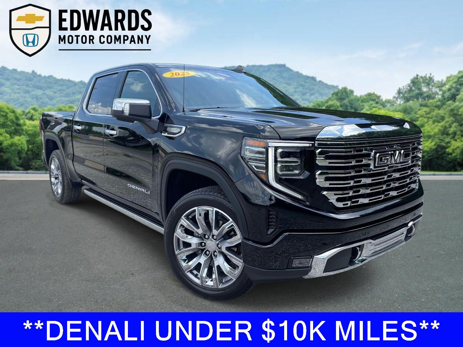 Onyx Black 2025 GMC Sierra 1500 Denali Crew Cab 4WD Pickup Truck Four-Wheel Drive Automatic