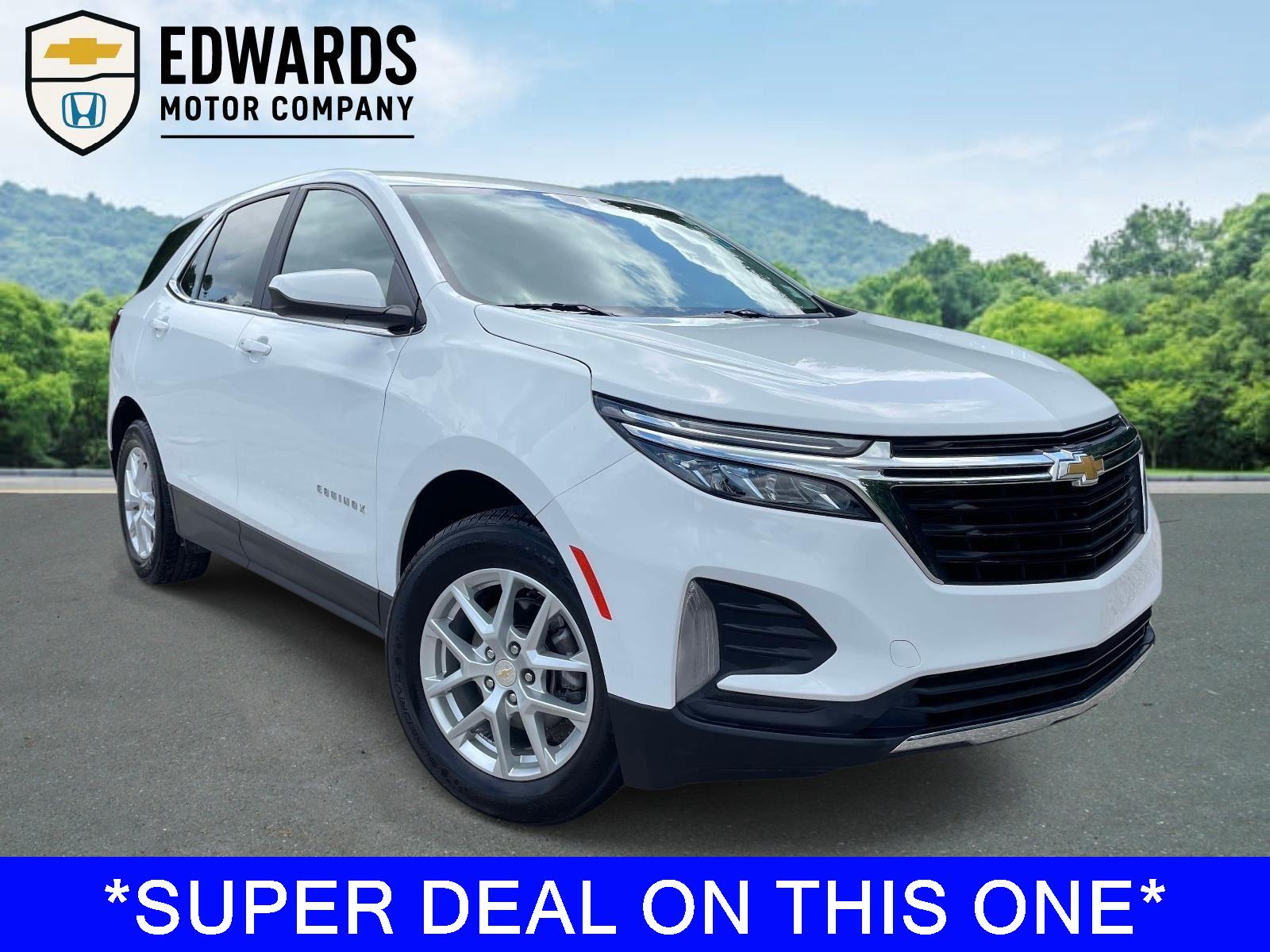 Summit White 2023 Chevrolet Equinox LT AWD with 1LT SUV / Crossover Four-Wheel Drive 6-Speed Automatic Overdrive