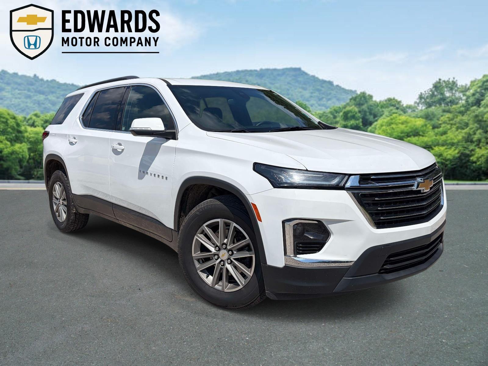 2023 Chevrolet Traverse LT Cloth FWD