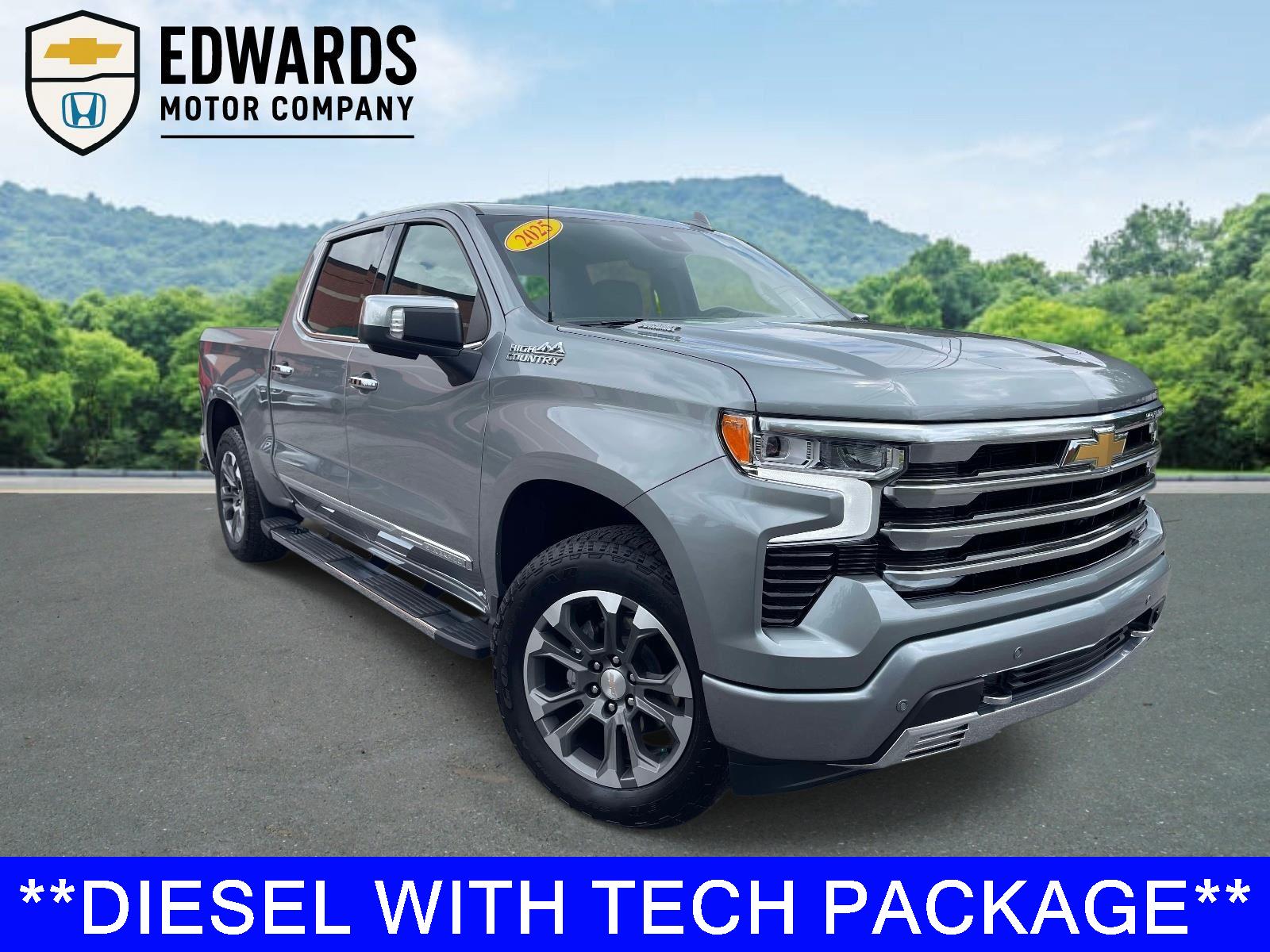 Sterling Gray Metallic 2025 Chevrolet Silverado 1500 Pickup Truck Four-Wheel Drive Automatic