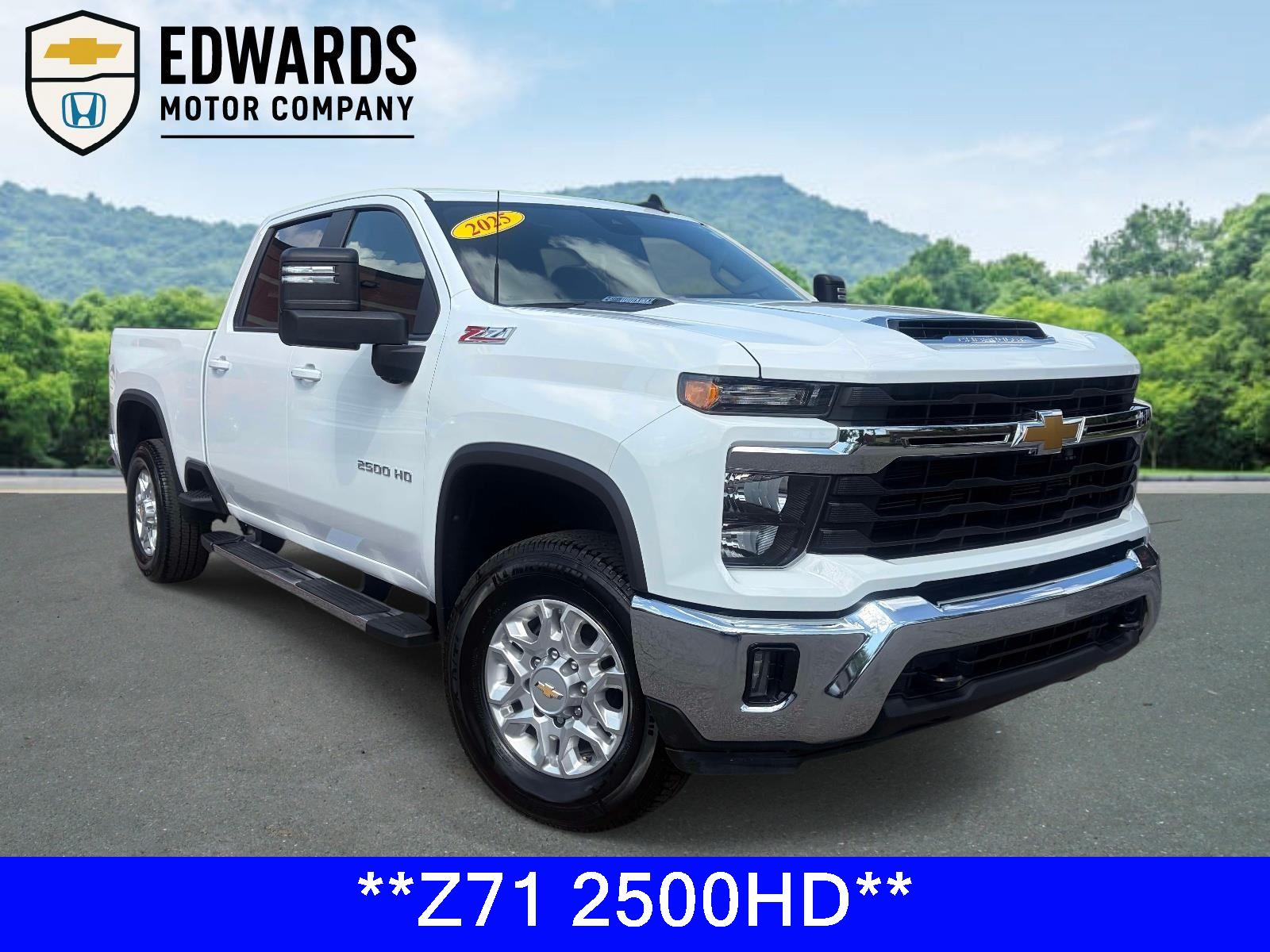  2025 Chevrolet Silverado 2500HD LT Crew Cab 4WD   