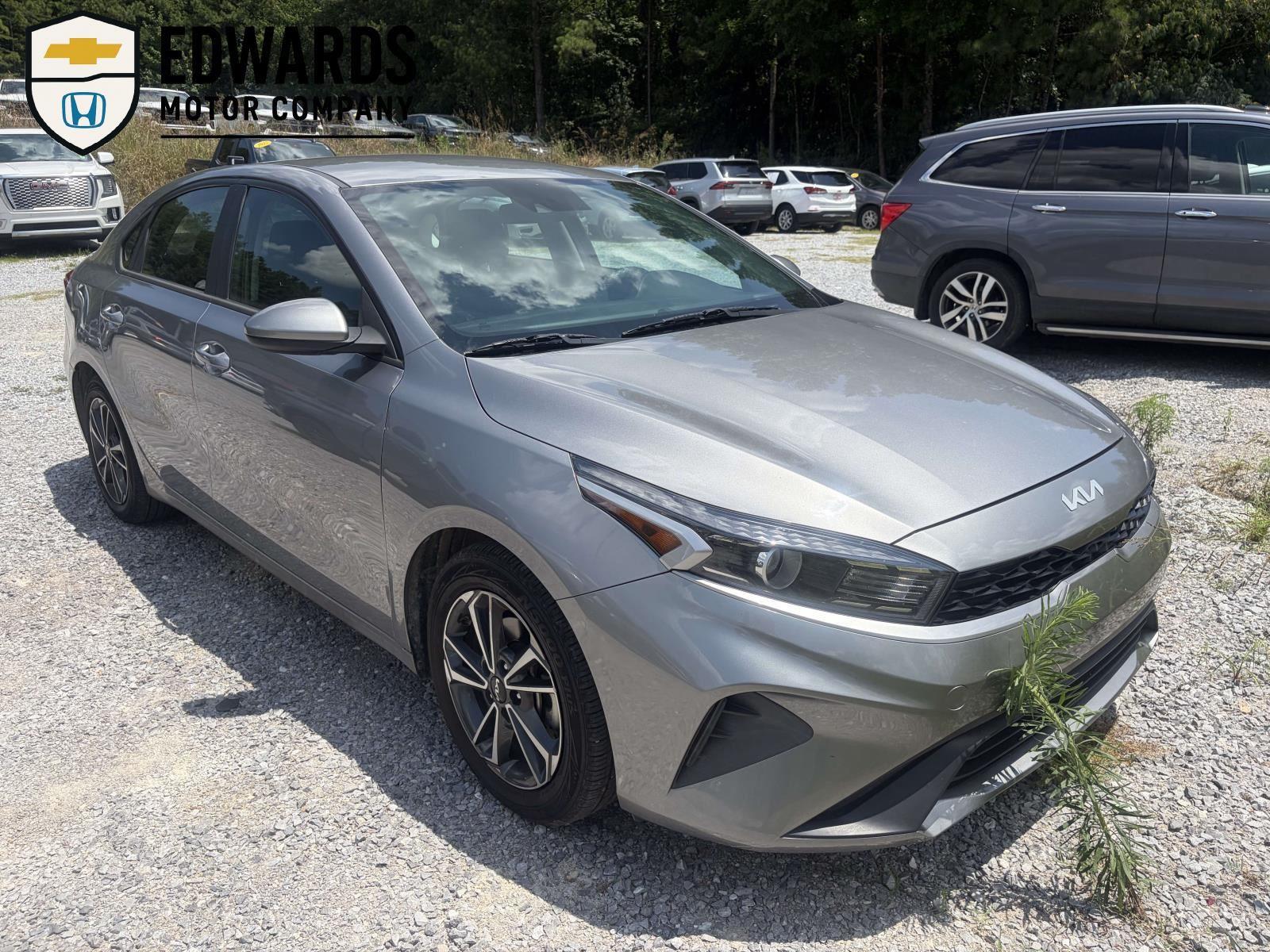 Steel Gray 2023 Kia Forte Sedan Front-Wheel Drive Continuously Variable Transmission