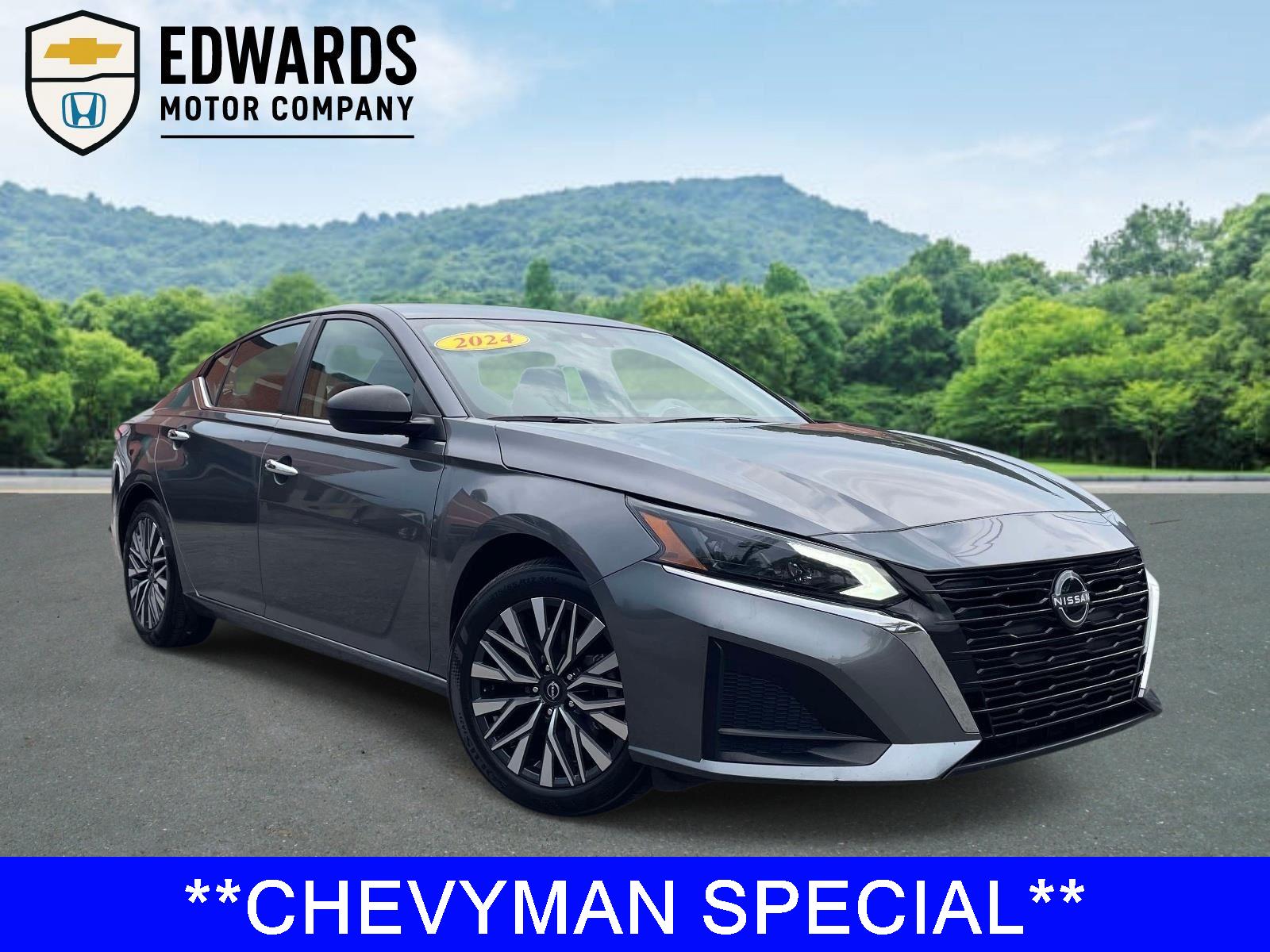 Gray (Gun Metallic) 2024 Nissan Altima Sedan Front-Wheel Drive Continuously Variable Transmission