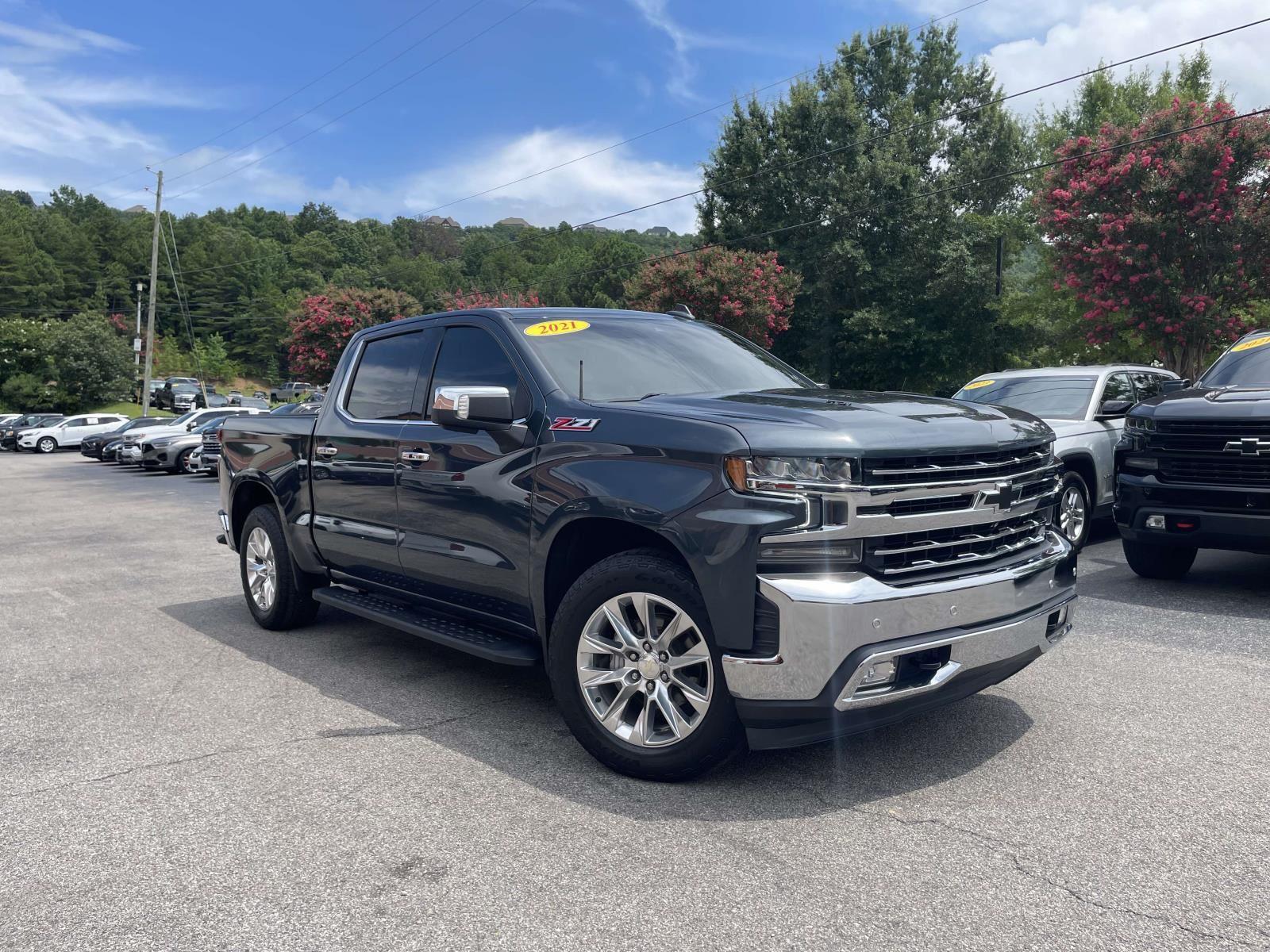 Shadow Gray Metallic 2021 Chevrolet Silverado 1500 Pickup Truck Four-Wheel Drive Automatic