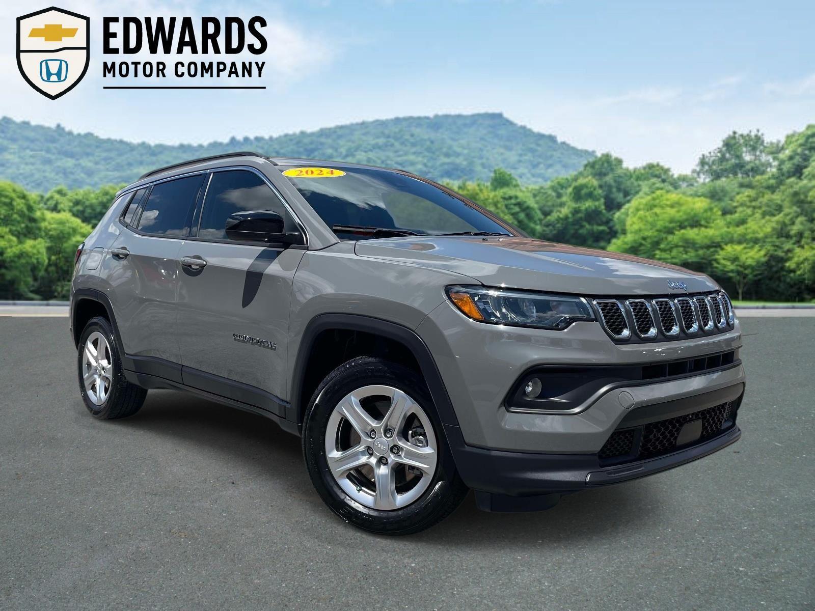 Sting-Gray Clearcoat 2024 Jeep Compass SUV / Crossover Four-Wheel Drive 8-Speed Automatic