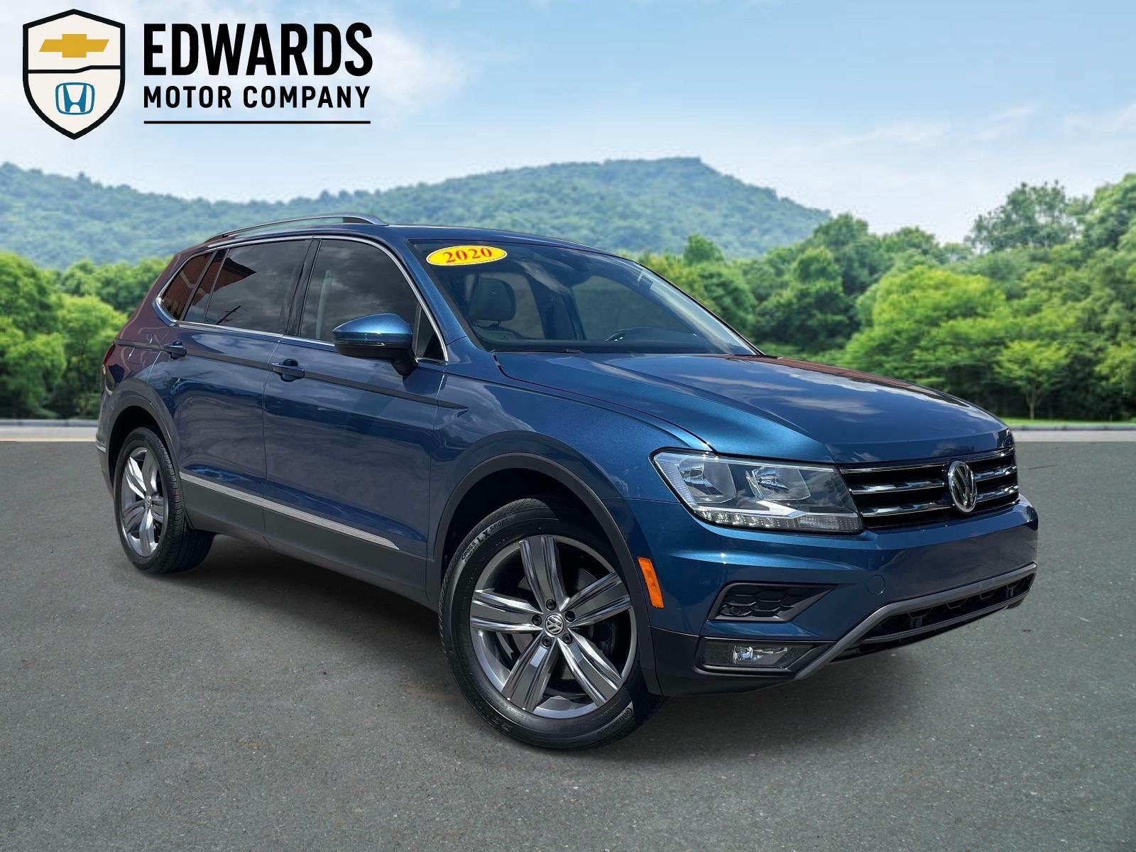 Silk Blue Metallic 2020 Volkswagen Tiguan SUV / Crossover Front-Wheel Drive Automatic