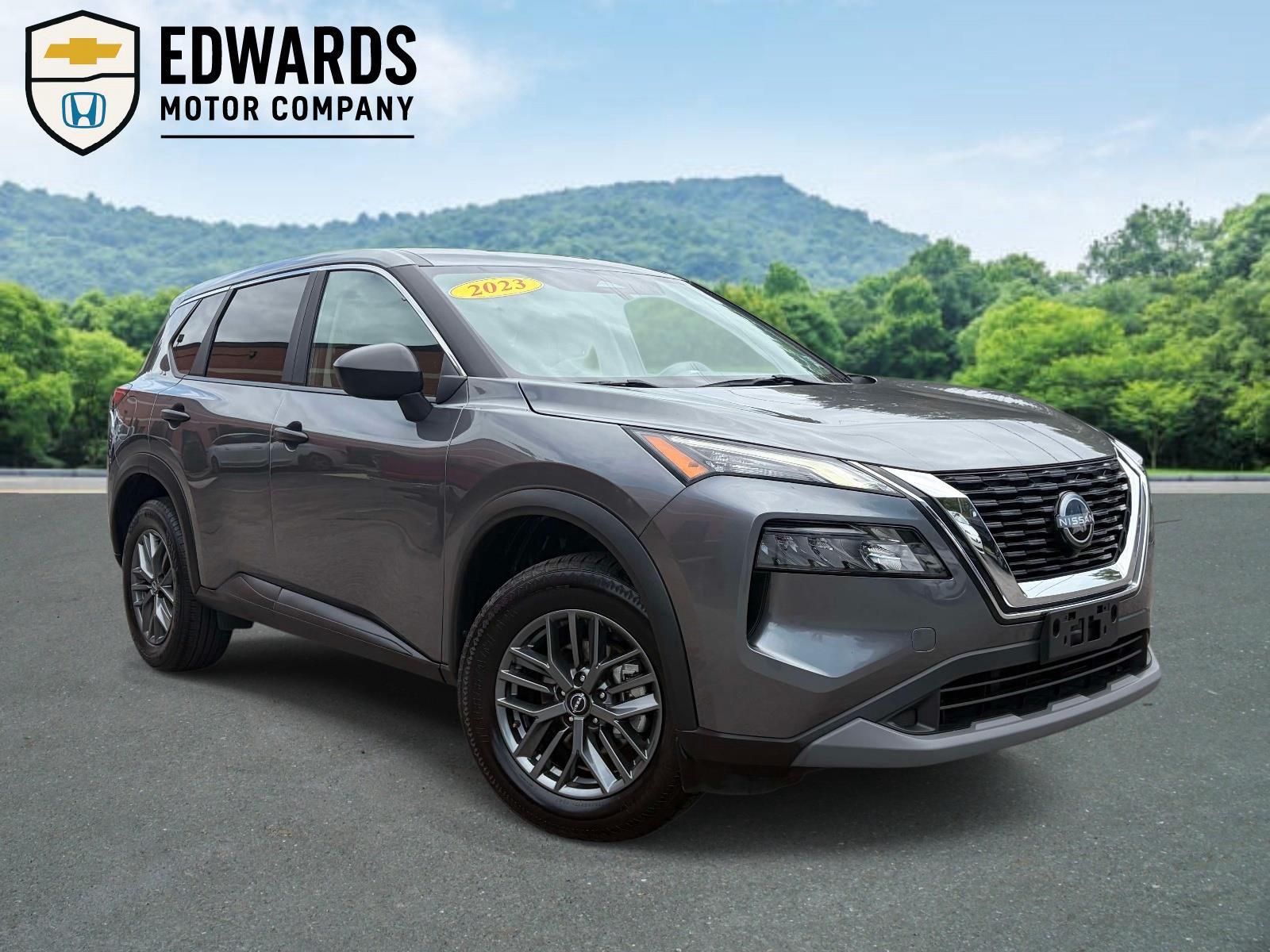 Gray (Gun Metallic) 2023 Nissan Rogue SUV / Crossover Front-Wheel Drive Continuously Variable Transmission
