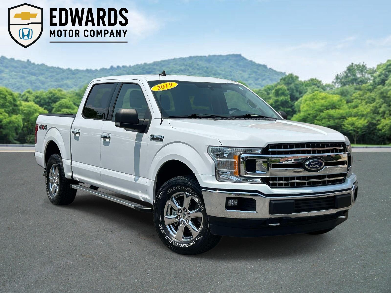 Oxford White 2019 Ford F-150 Pickup Truck Four-Wheel Drive 6-Speed Automatic