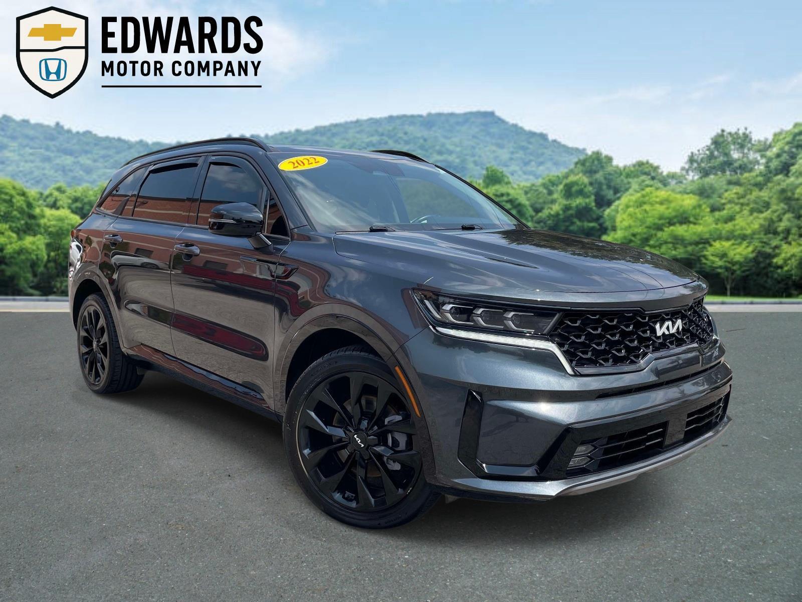 Gray (Gravity Grey) 2022 Kia Sorento SUV / Crossover Front-Wheel Drive Automatic