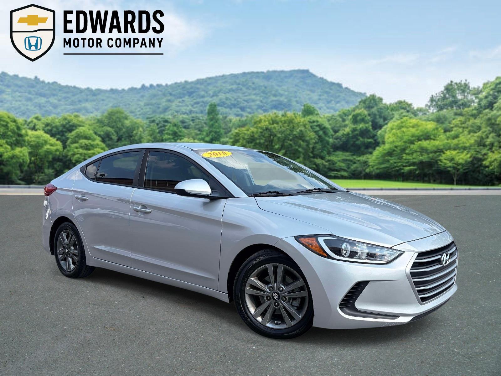  2018 Hyundai Elantra SEL FWD   
