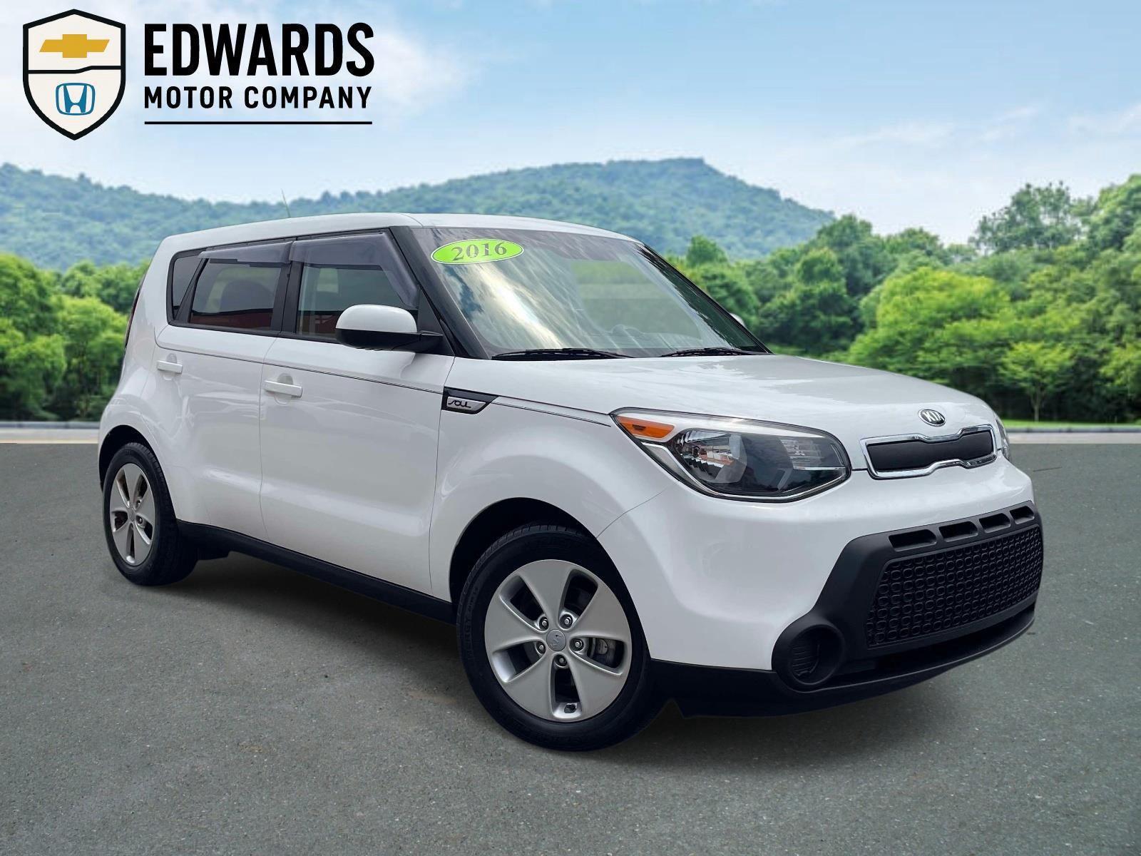 2016 Kia Soul Base