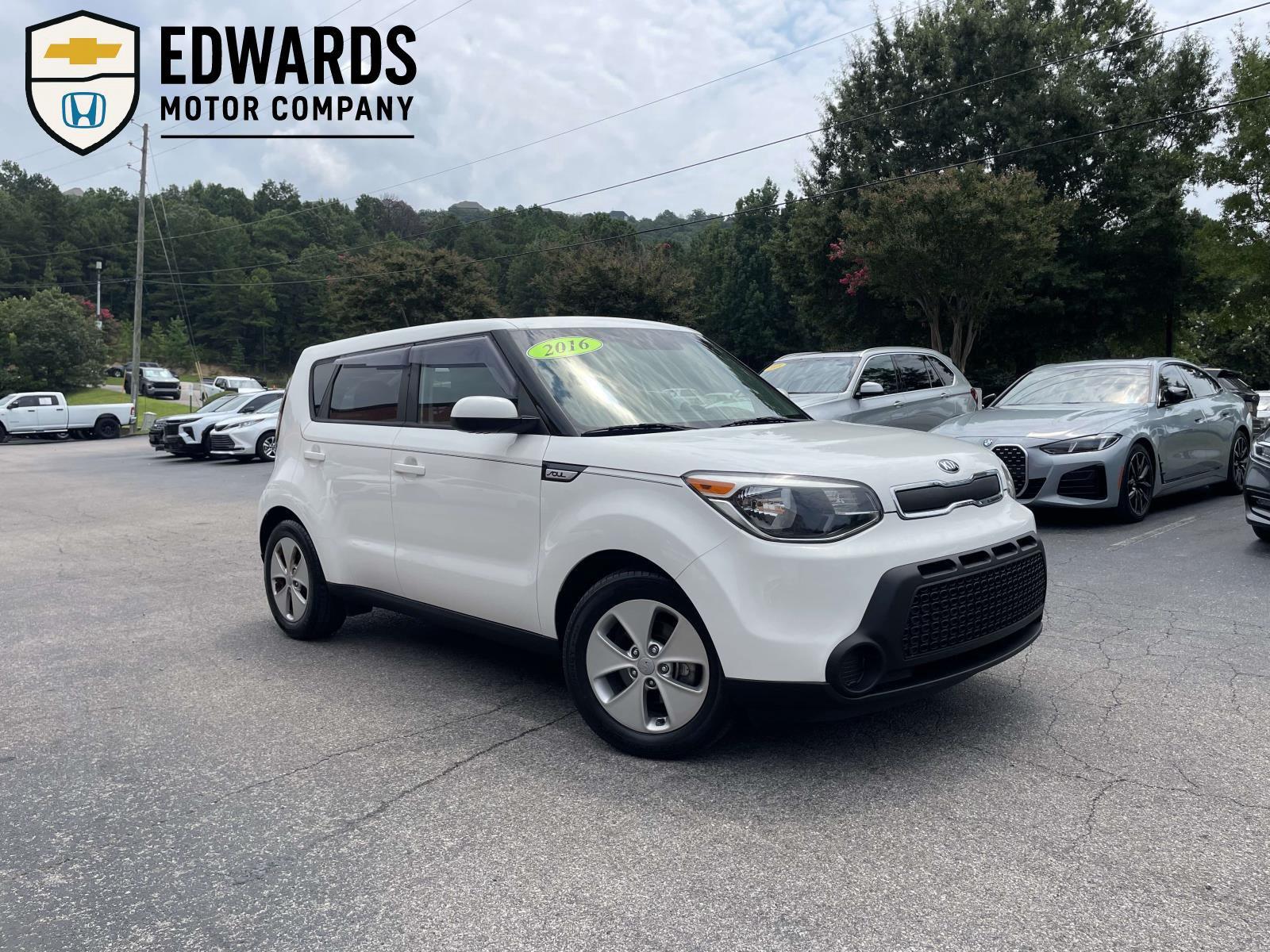  2016 Kia Soul Base   