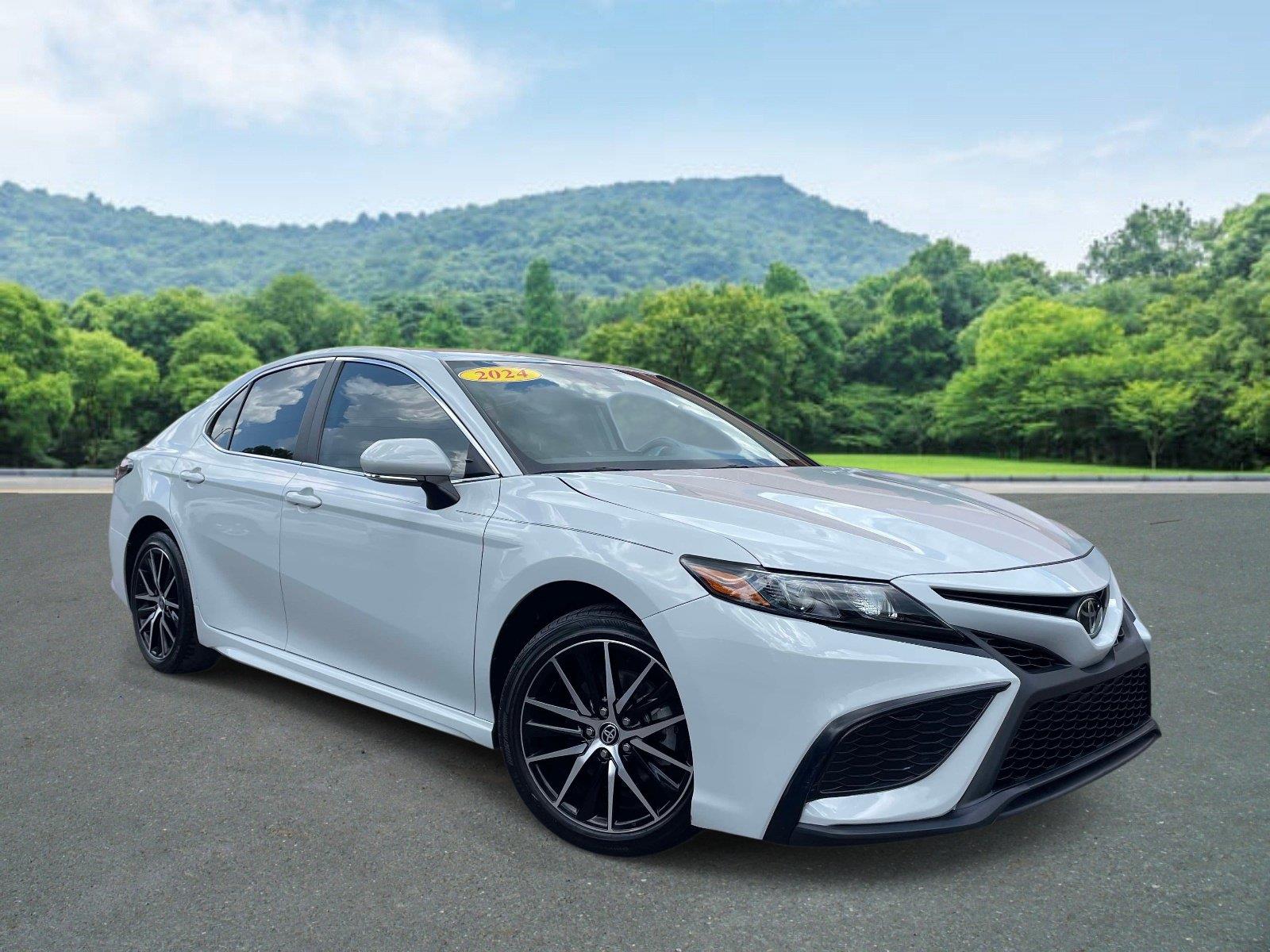 Ice Edge 2024 Toyota Camry Sedan Front-Wheel Drive Automatic