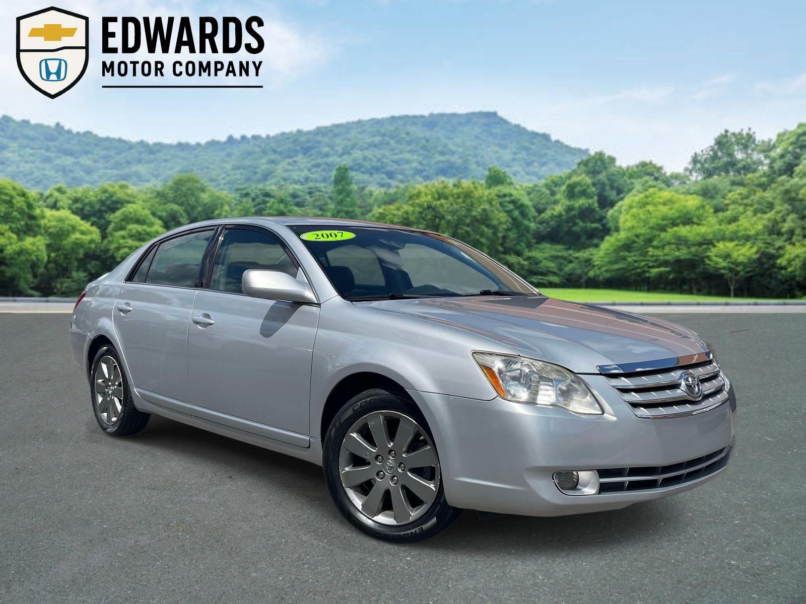 2007 Toyota Avalon Sedan Front-Wheel Drive Automatic