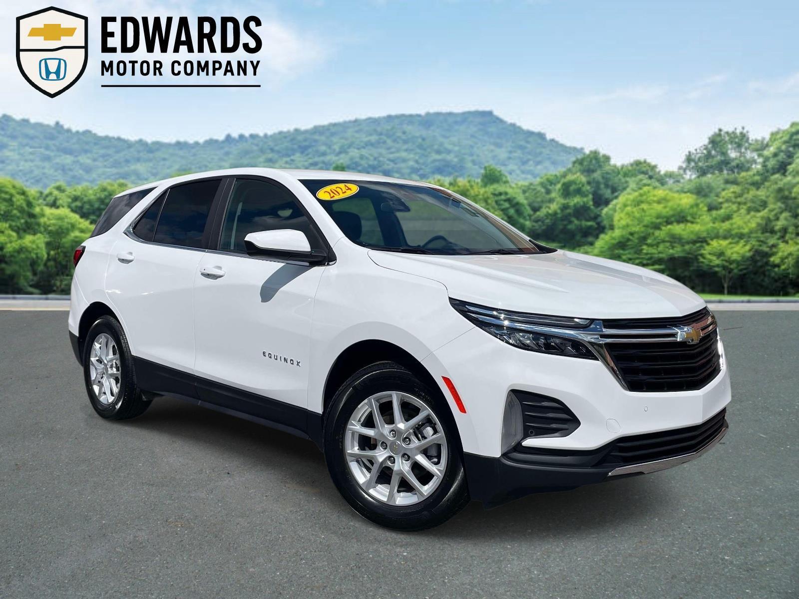Summit White 2024 Chevrolet Equinox SUV / Crossover Front-Wheel Drive 6-Speed Automatic Overdrive