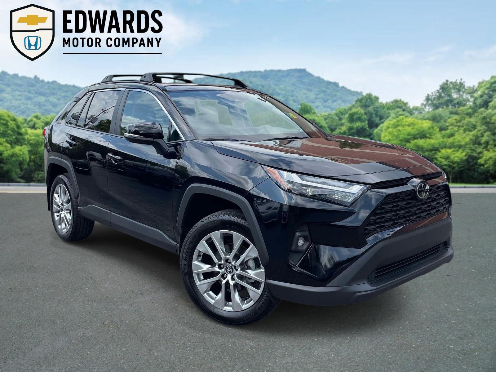Midnight Black Metallic 2025 Toyota RAV4 SUV / Crossover Front-Wheel Drive Automatic