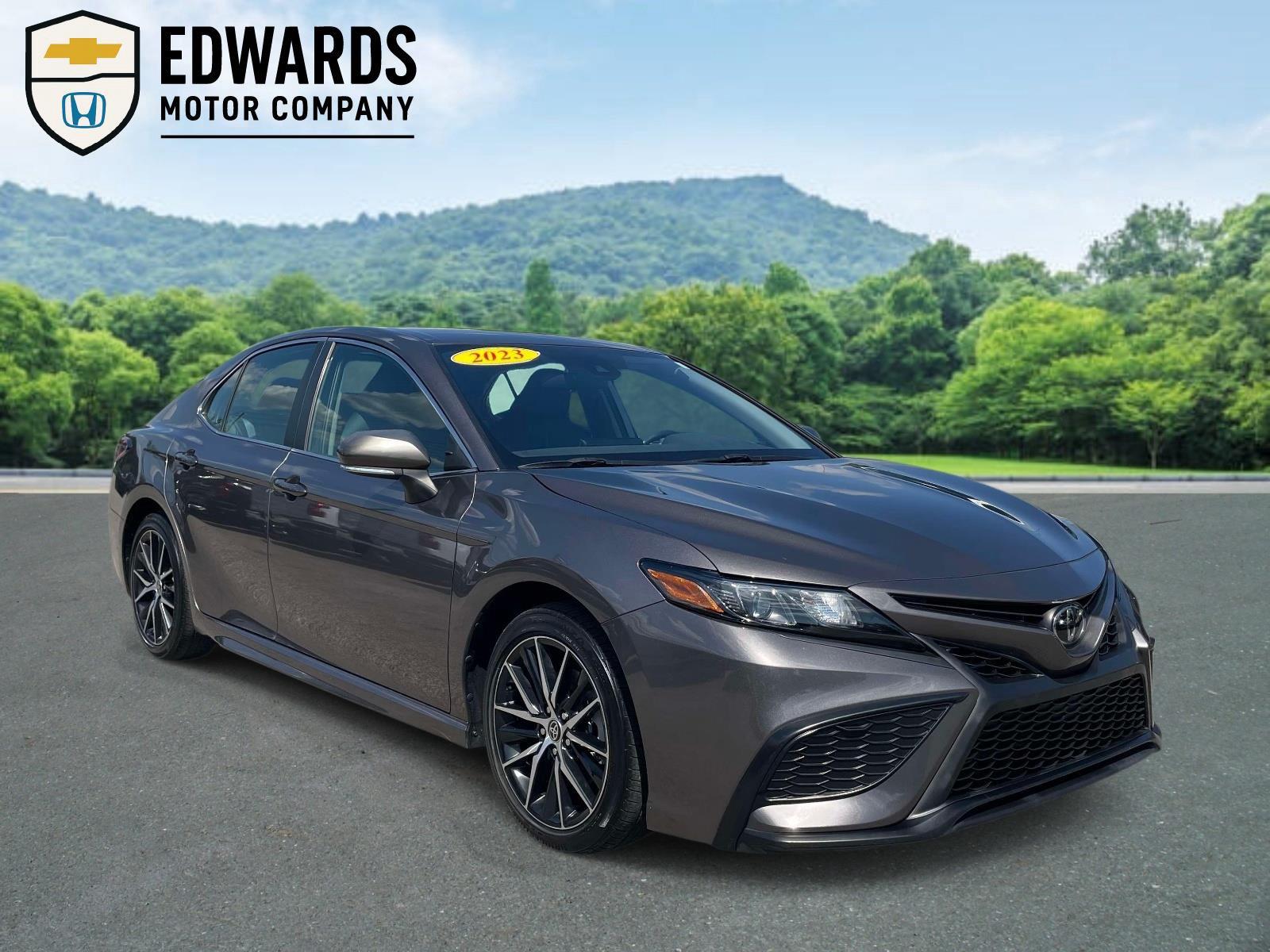 Predawn Gray Mica 2023 Toyota Camry Sedan Front-Wheel Drive Automatic