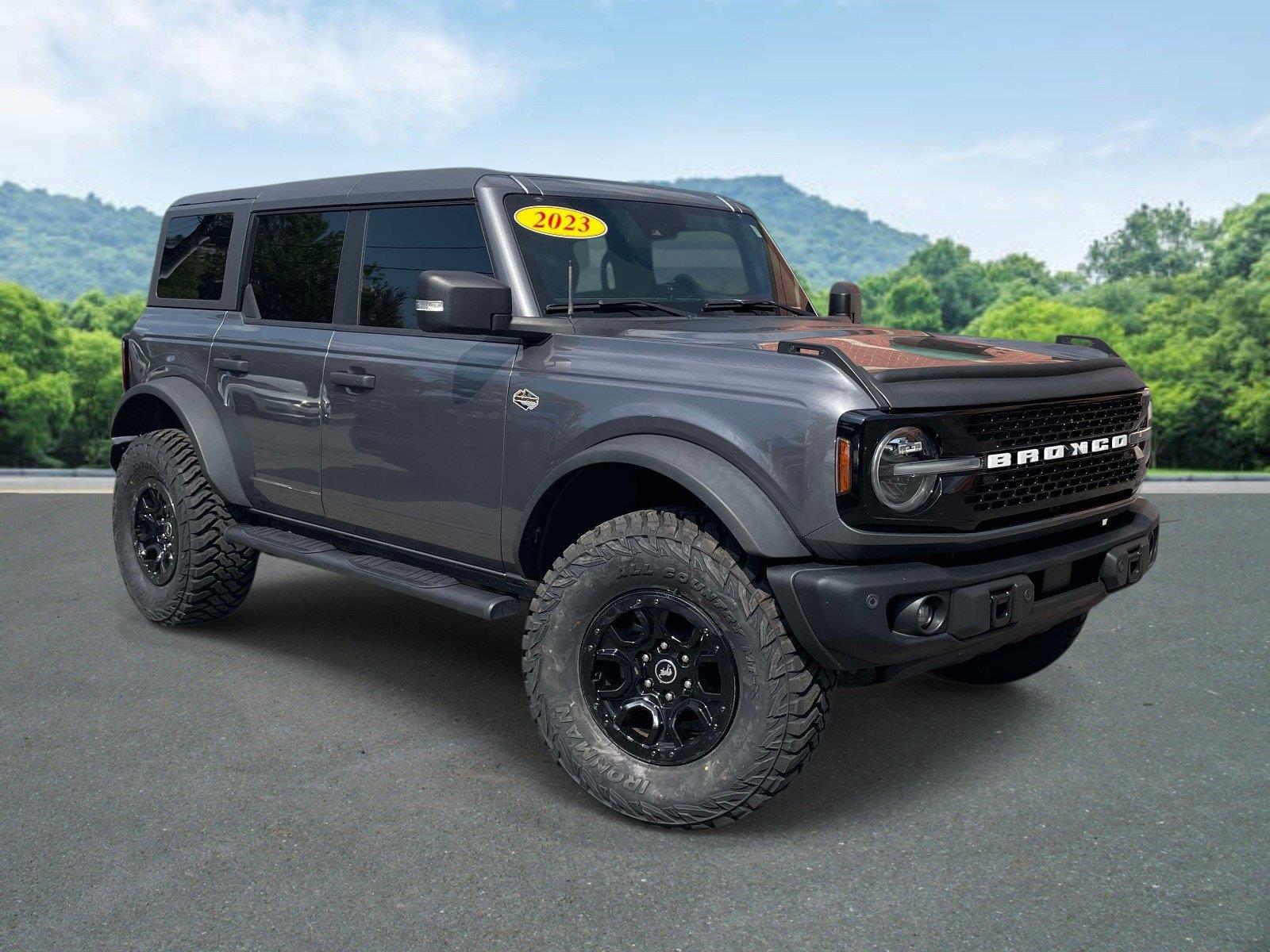  2023 Ford Bronco Wildtrak Advanced 4-Door 4WD   