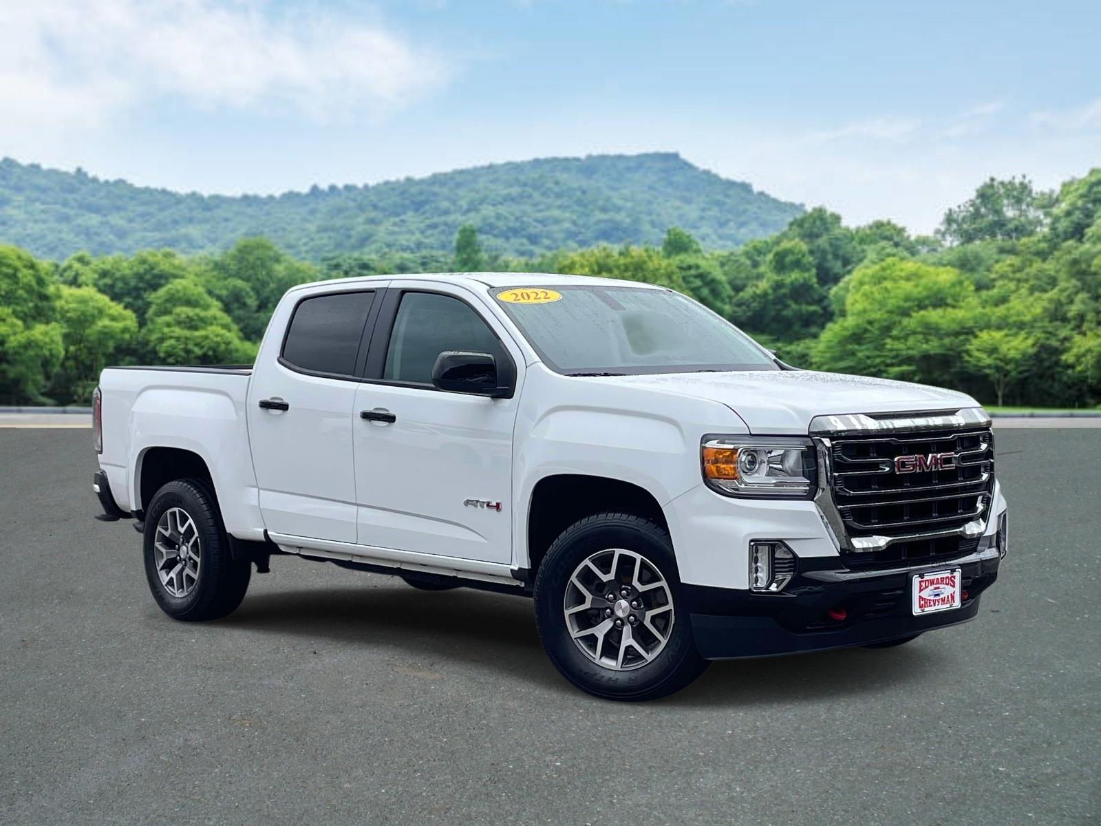 2022 GMC Canyon AT4 Crew Cab 4WD with Cloth