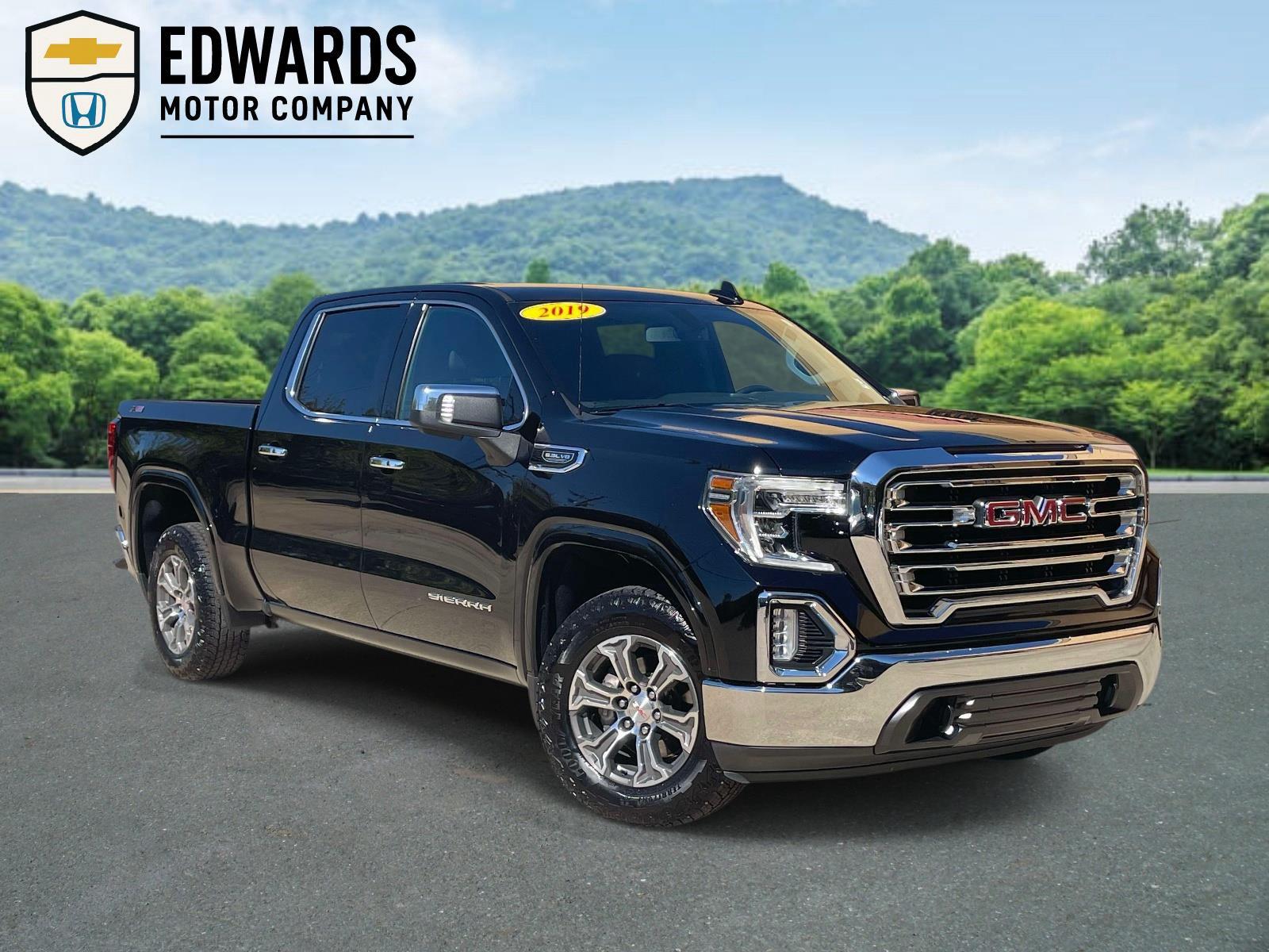 2019 GMC Sierra 1500 SLT Crew Cab 4WD