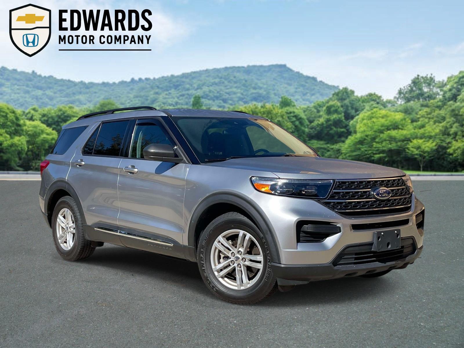 2022 Ford Explorer XLT RWD