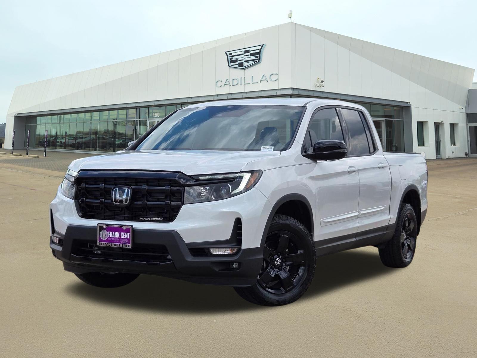 Platinum White Pearl 2025 Honda Ridgeline Black Edition AWD Pickup Truck All-Wheel Drive 9-Speed Automatic