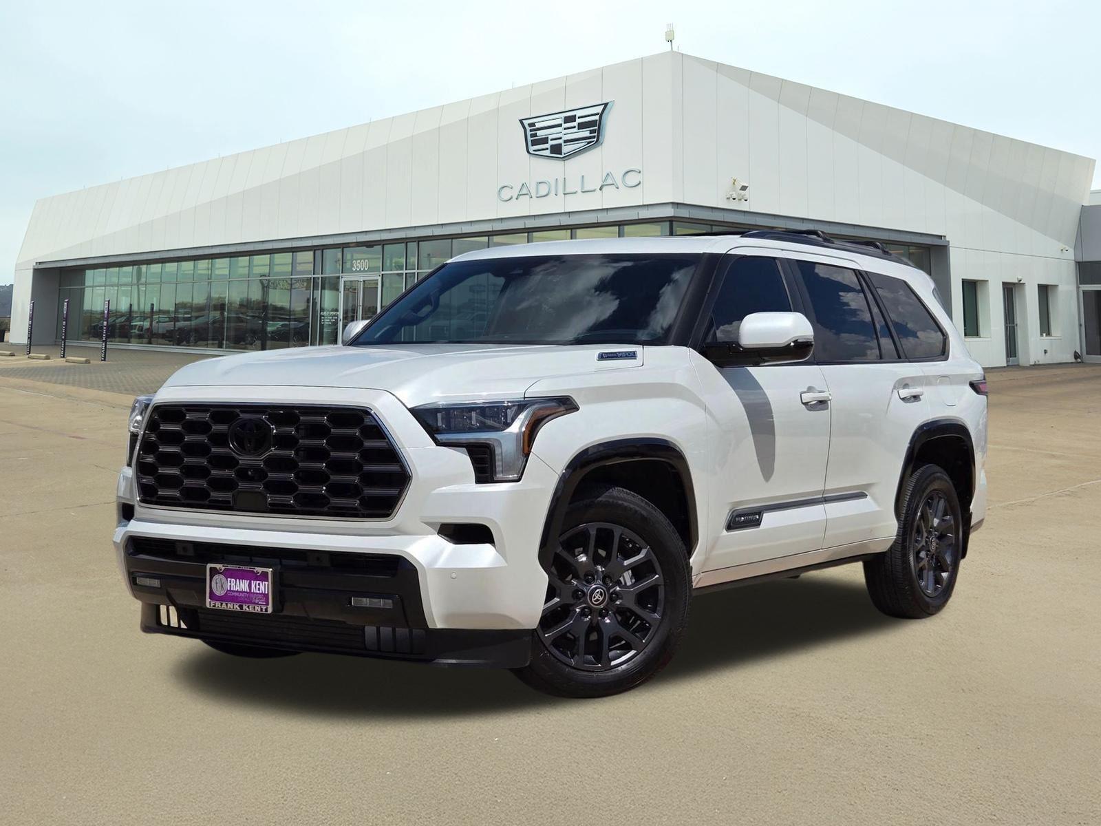 White (Wind Chill Pearl) 2025 Toyota Sequoia SUV / Crossover Four-Wheel Drive Automatic