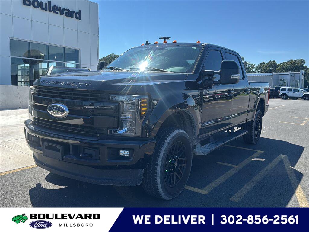 2019 Ford F-250 Super Duty Lariat Crew Cab 4WD