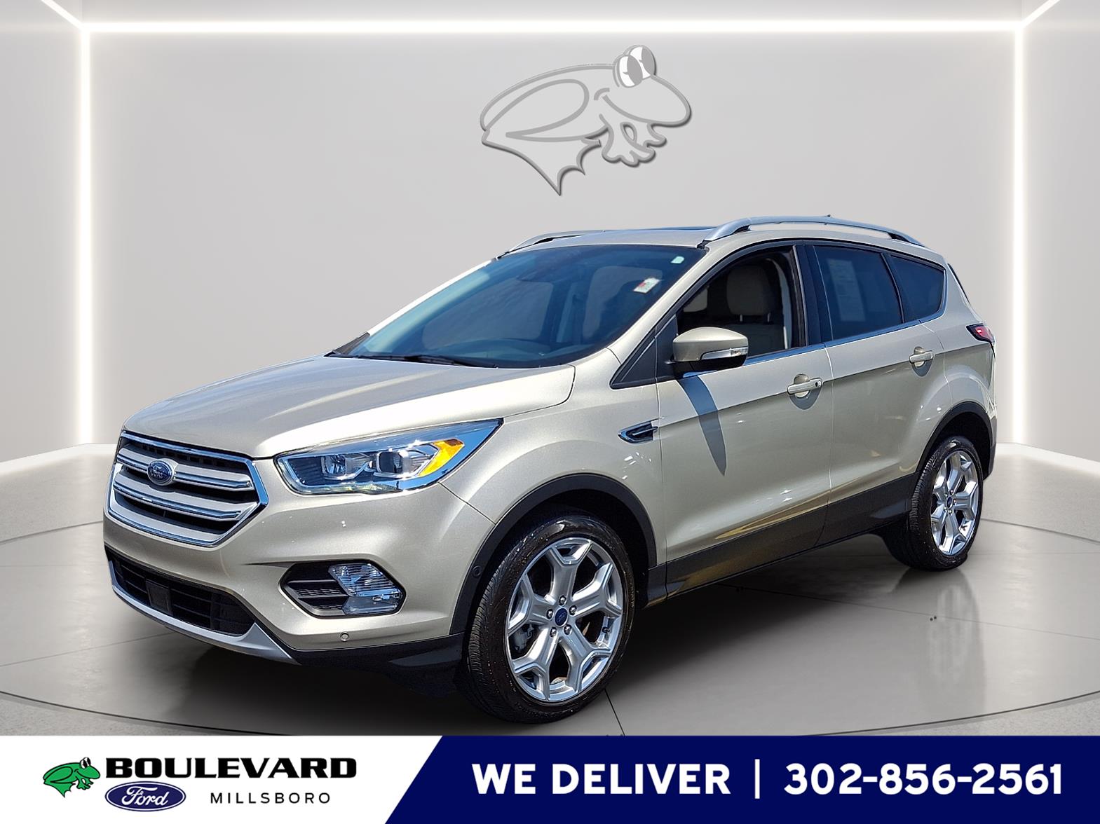 White Gold 2018 Ford Escape Titanium AWD SUV / Crossover All-Wheel Drive 6-Speed Automatic