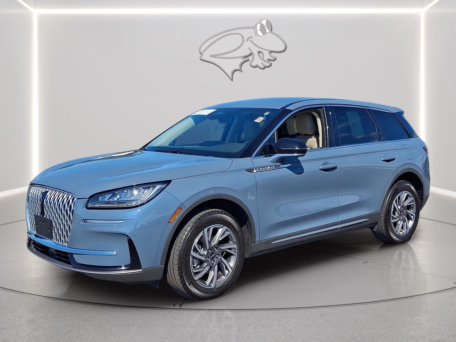 Whisper Blue Metallic Clearcoat 2023 Lincoln Corsair SUV / Crossover All-Wheel Drive 8-Speed Automatic
