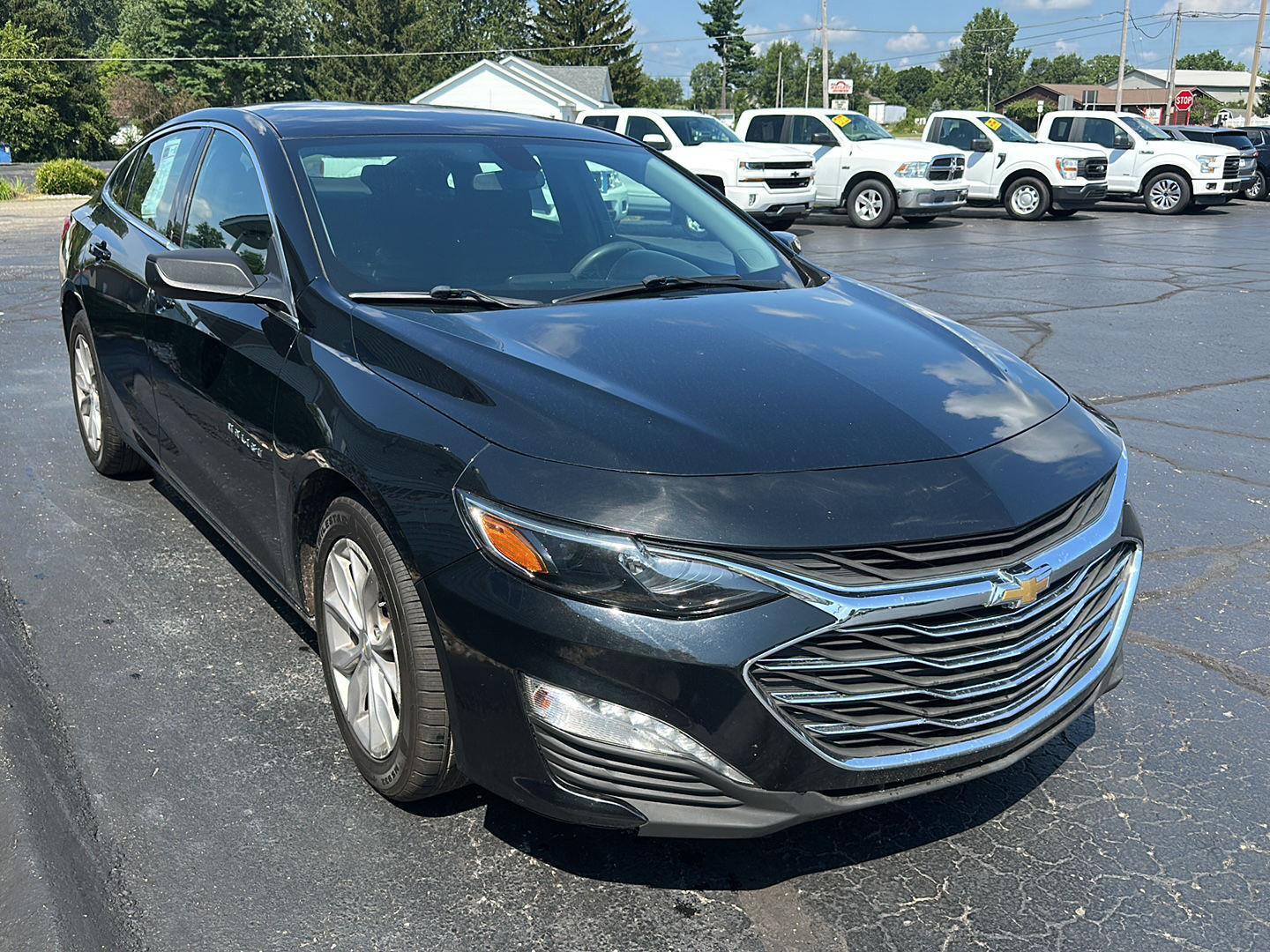 2019 Chevrolet Malibu 1LT photo 3