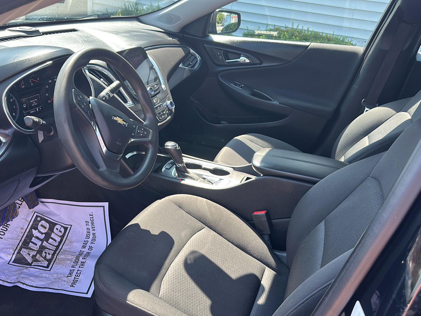 2019 Chevrolet Malibu 1LT photo 12