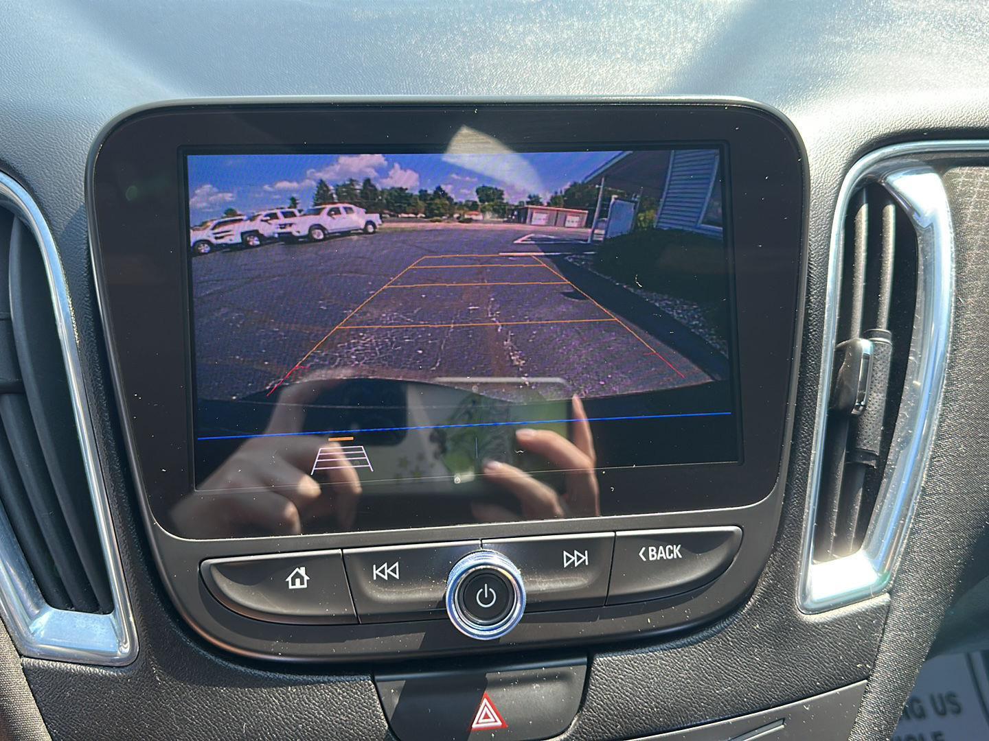 2019 Chevrolet Malibu 1LT photo 17