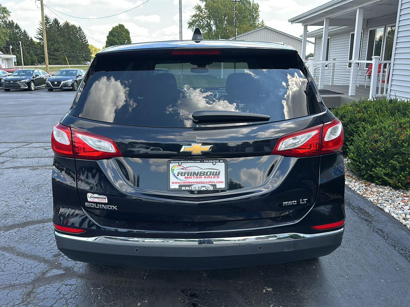 2020 Chevrolet Equinox LT photo 3