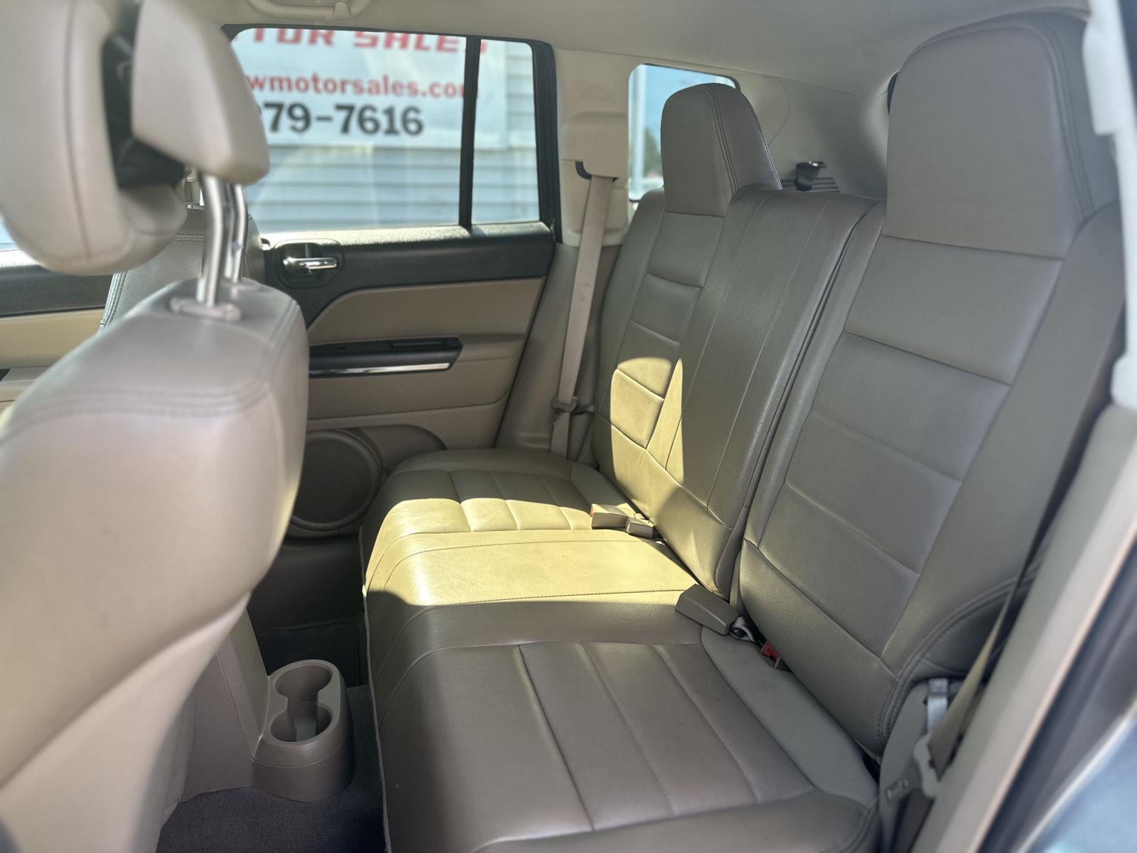 2012 Jeep Compass Limited photo 8