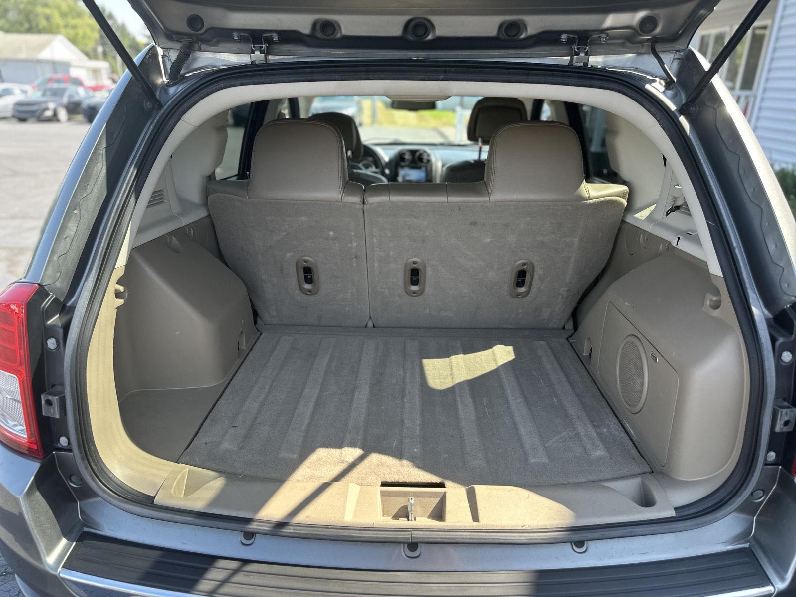 2012 Jeep Compass Limited photo 9