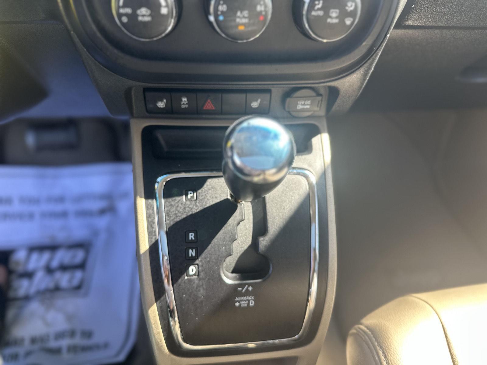 2012 Jeep Compass Limited photo 20