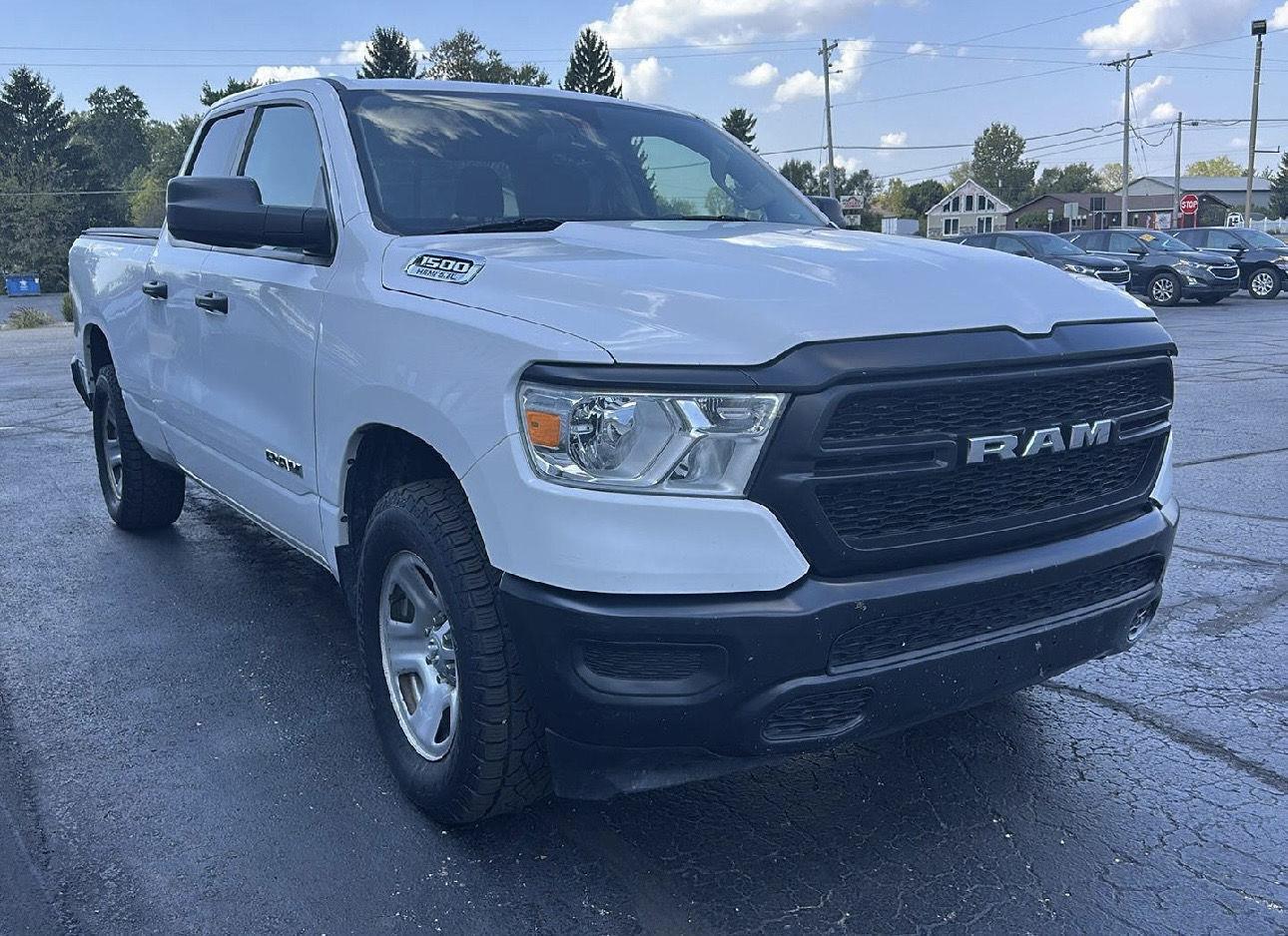 2019 Ram 1500 Tradesman photo 3