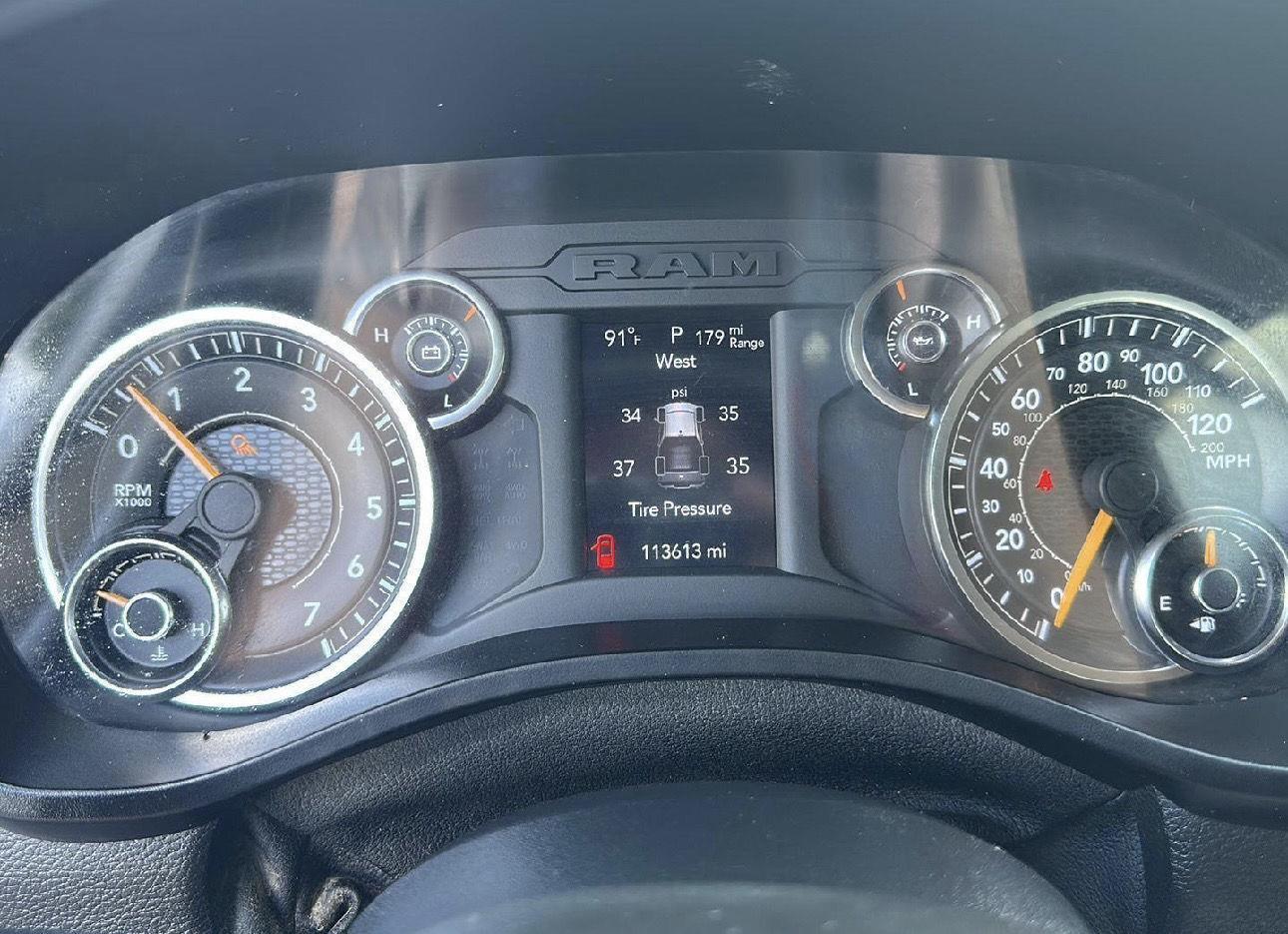2019 Ram 1500 Tradesman photo 10