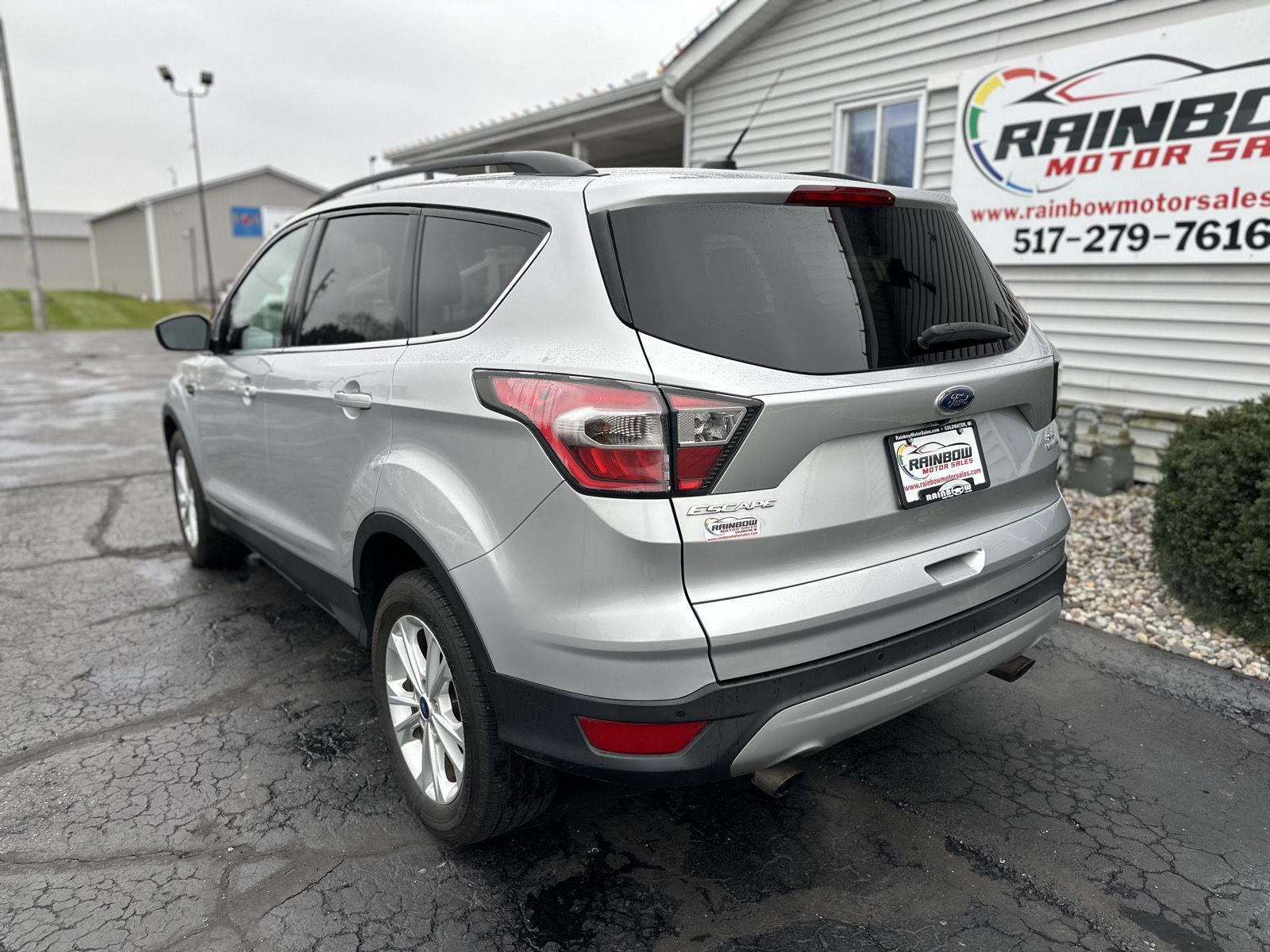 2017 Ford Escape SE photo 3