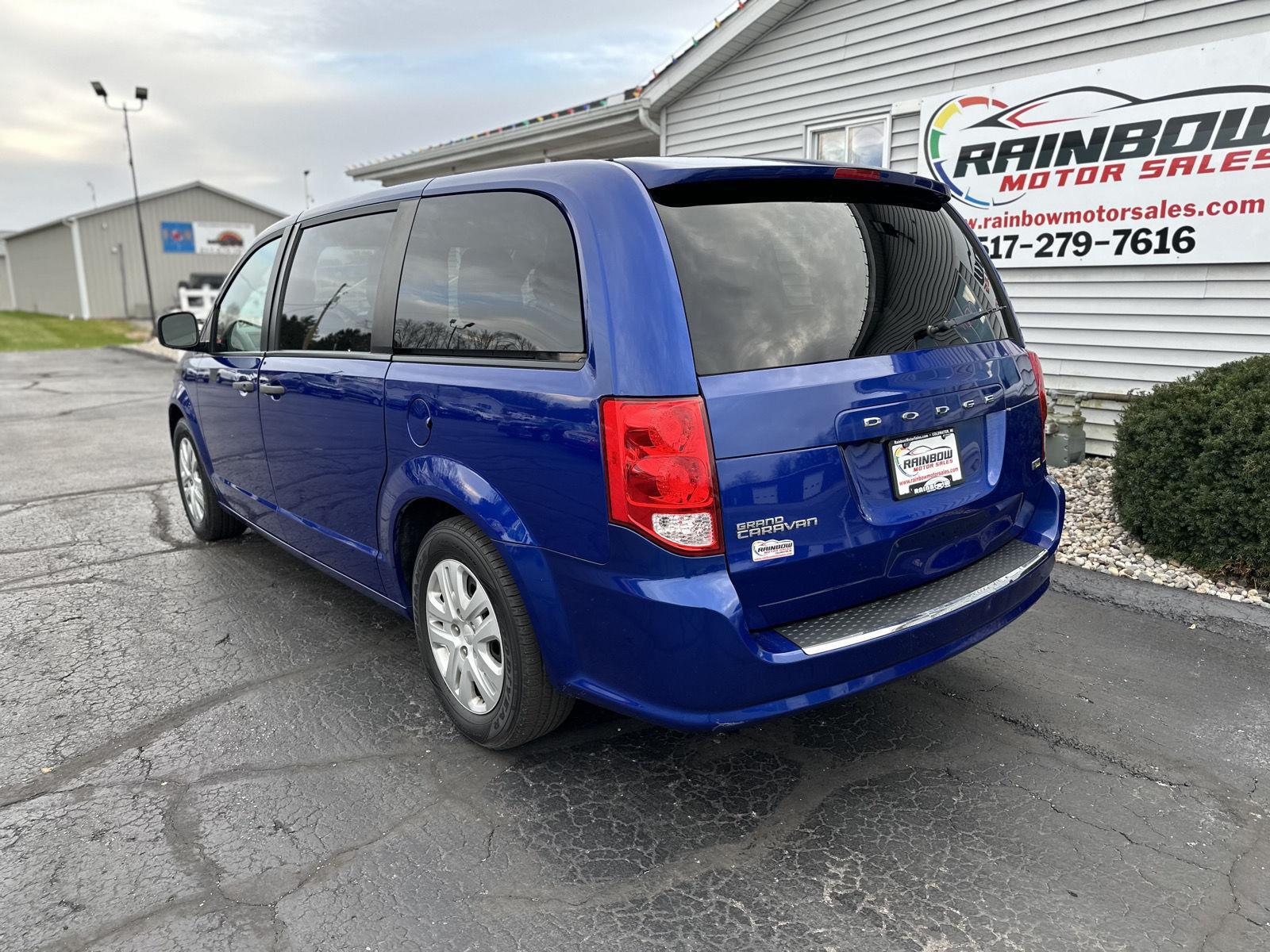 2019 Dodge Grand Caravan SE photo 3